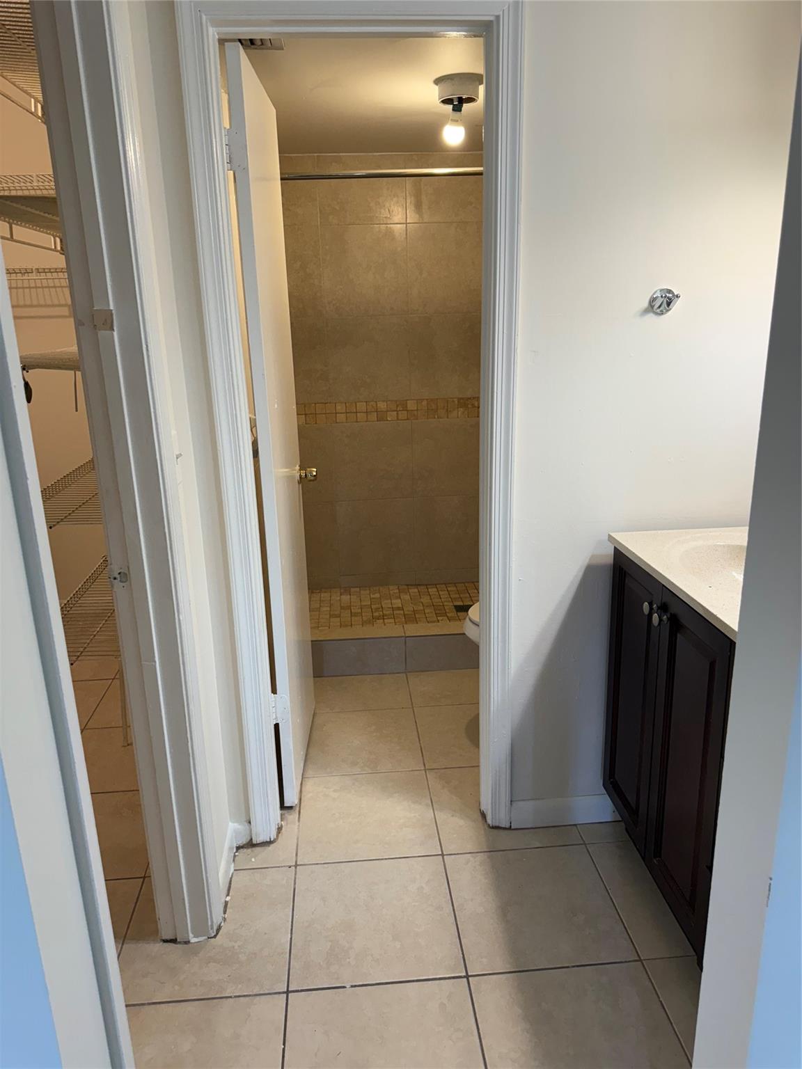 Forest Park Condo - Residential Lease
