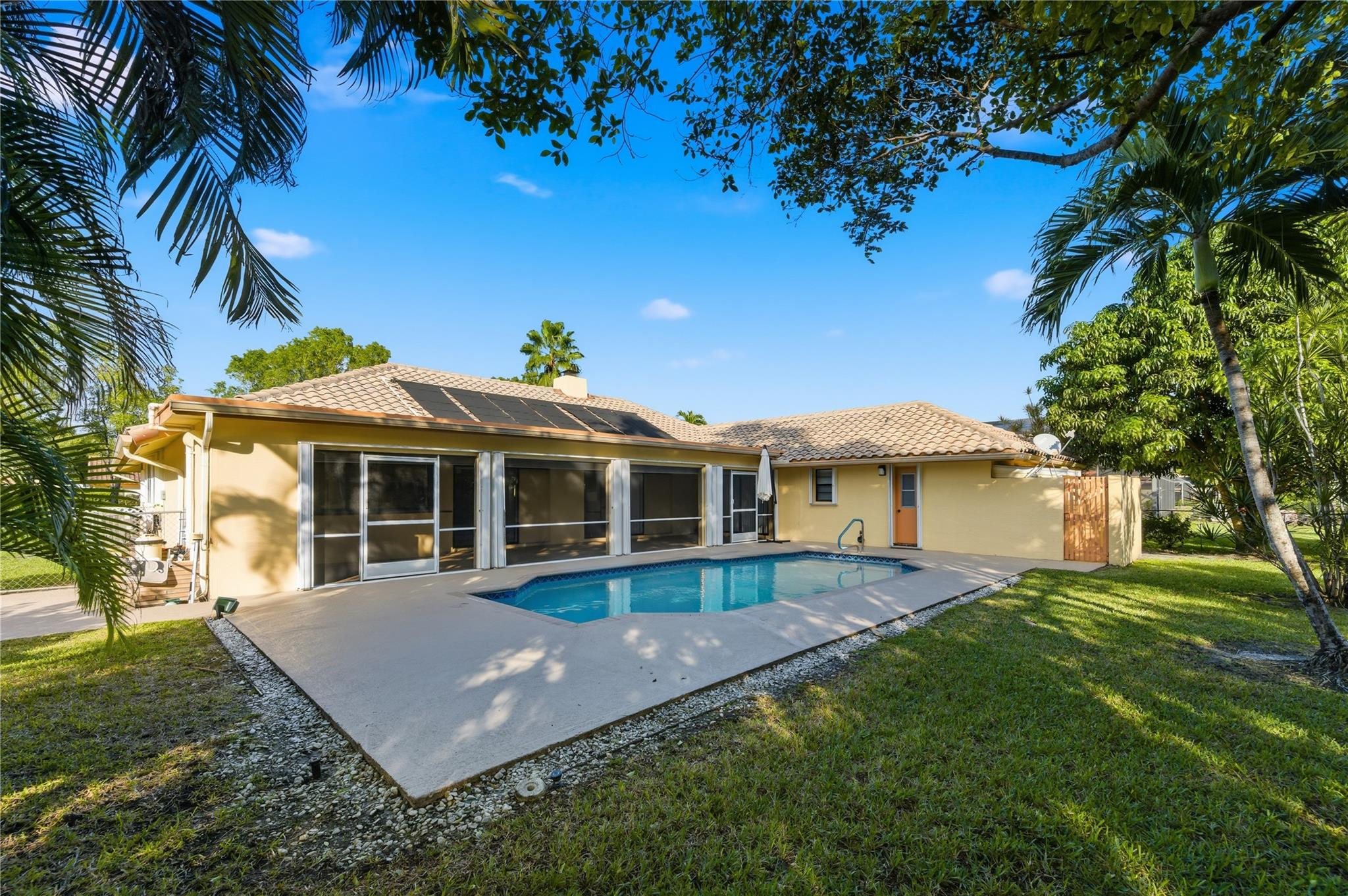 Cypress Run 93-16 B - Residential