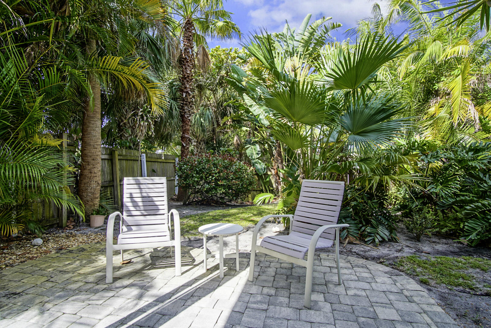 PALM HAVEN SUBDIVISION - Residential Income