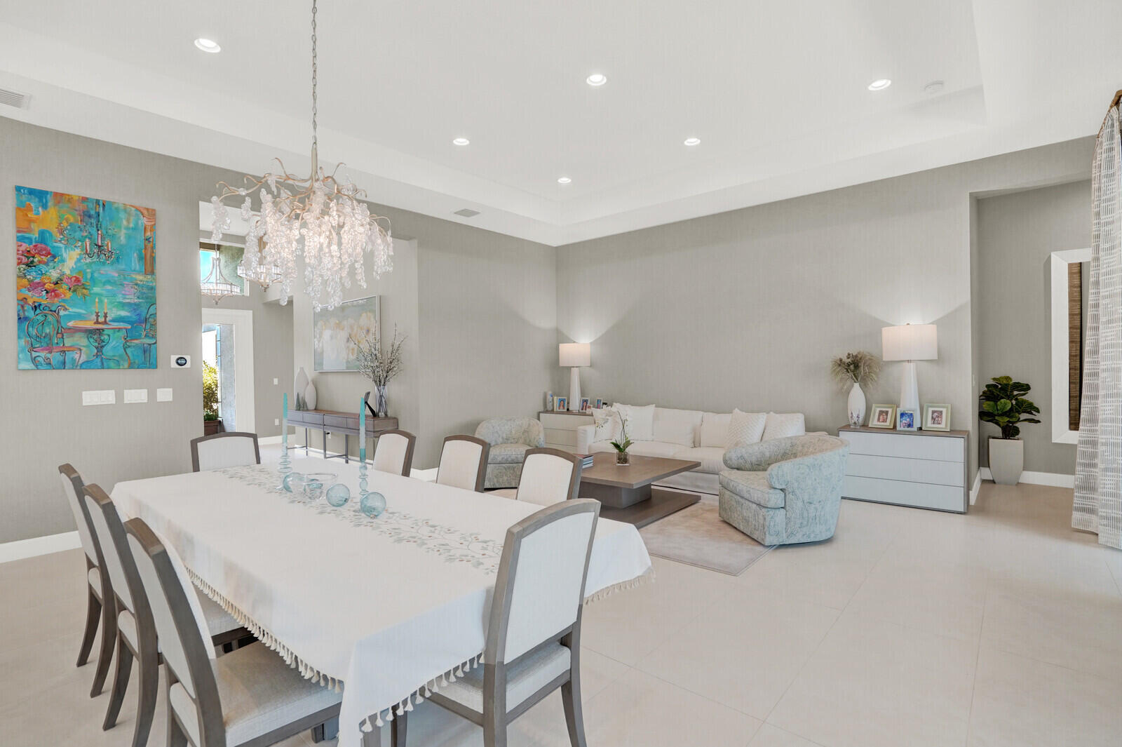 VALENCIA SOUND - Residential