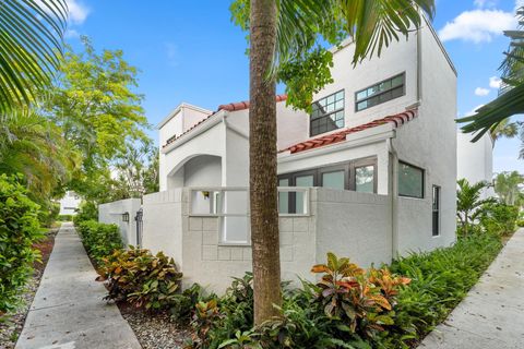 A home in Aventura