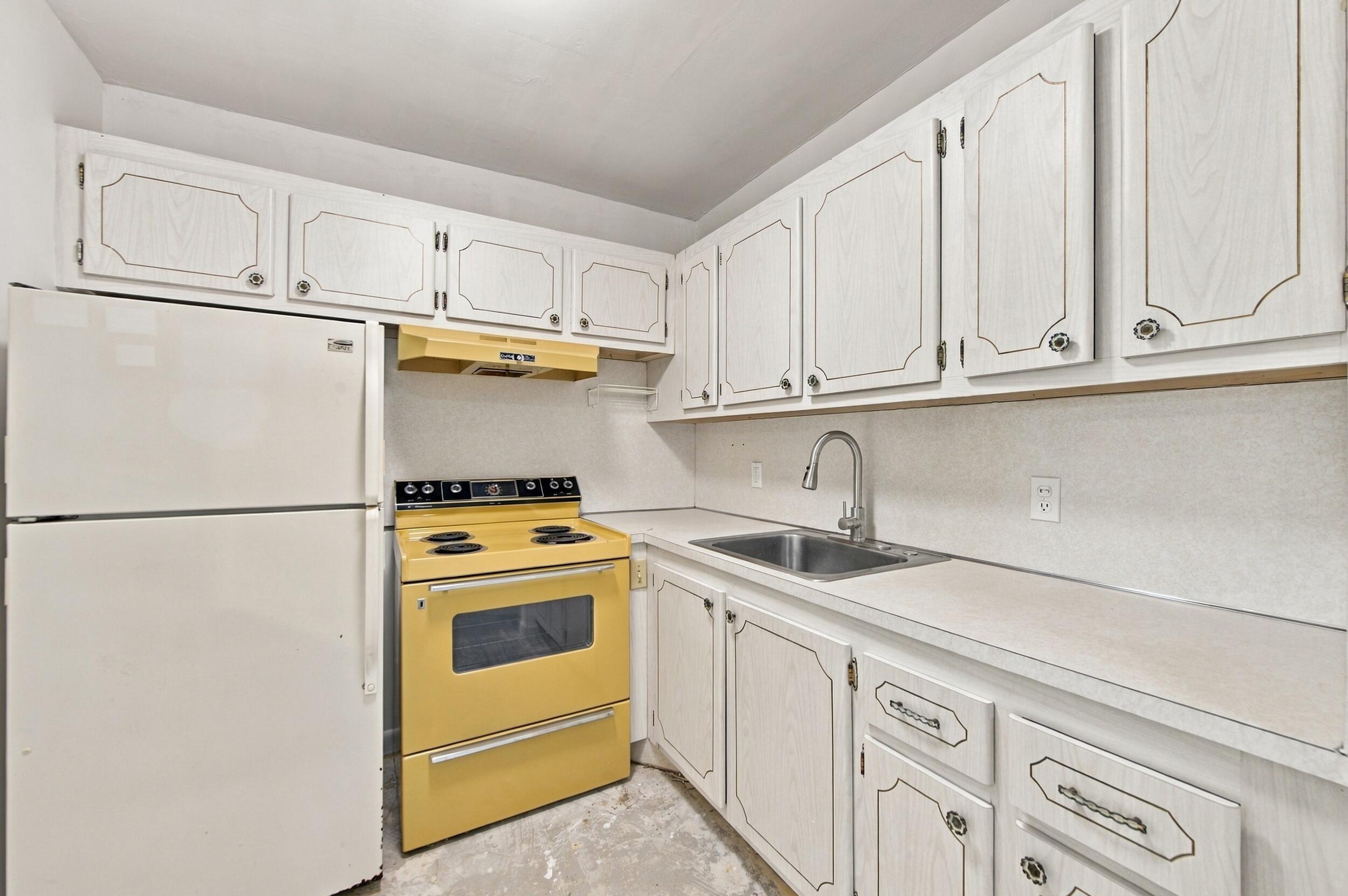 62 OAKRIDGE E 62