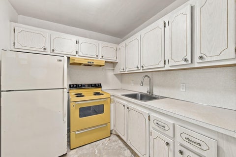 Tiny photo for 62 OAKRIDGE E #62, Deerfield Beach, FL 33442 (MLS # B26089917)
