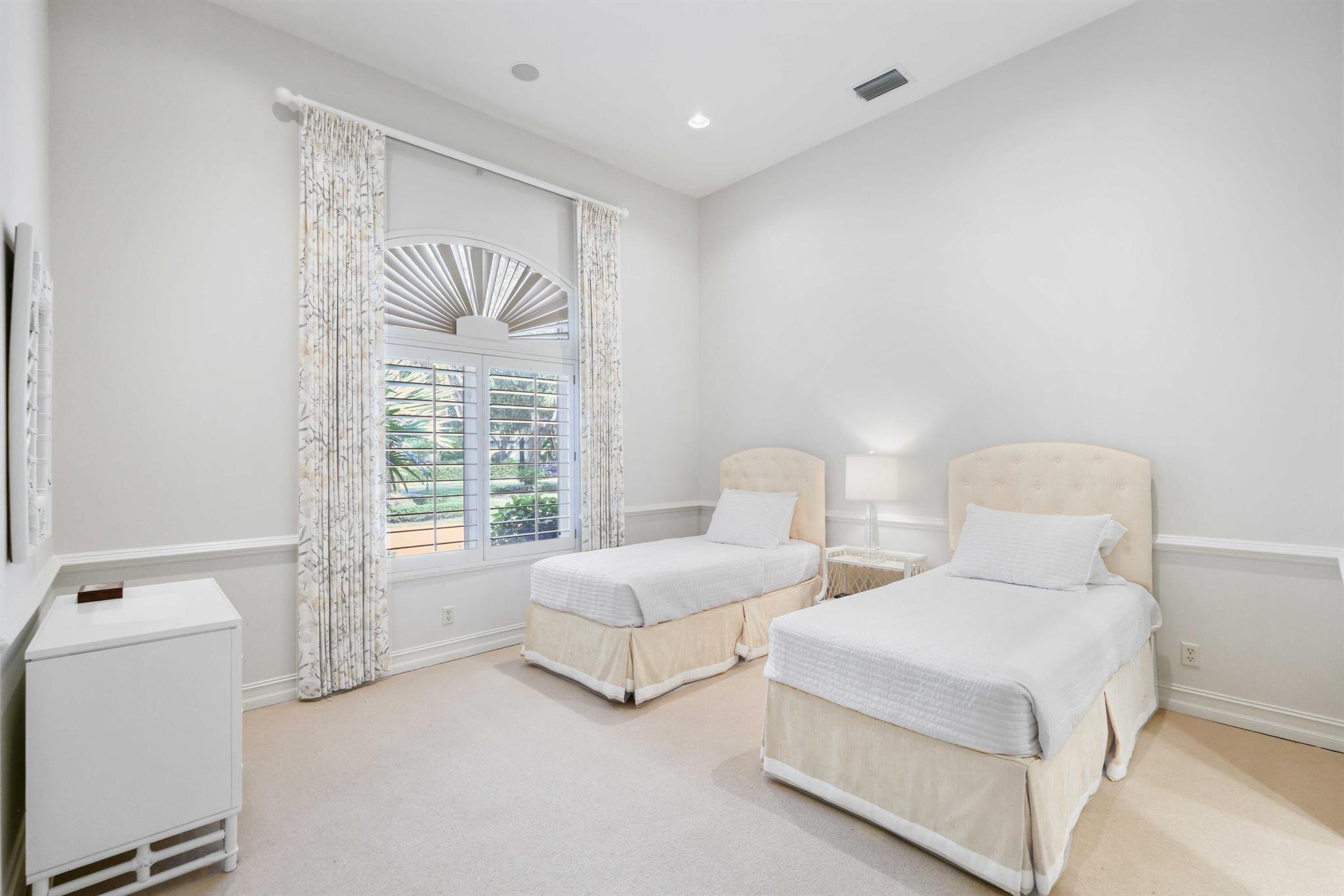 OLD MARSH GOLF CLUB - Residential