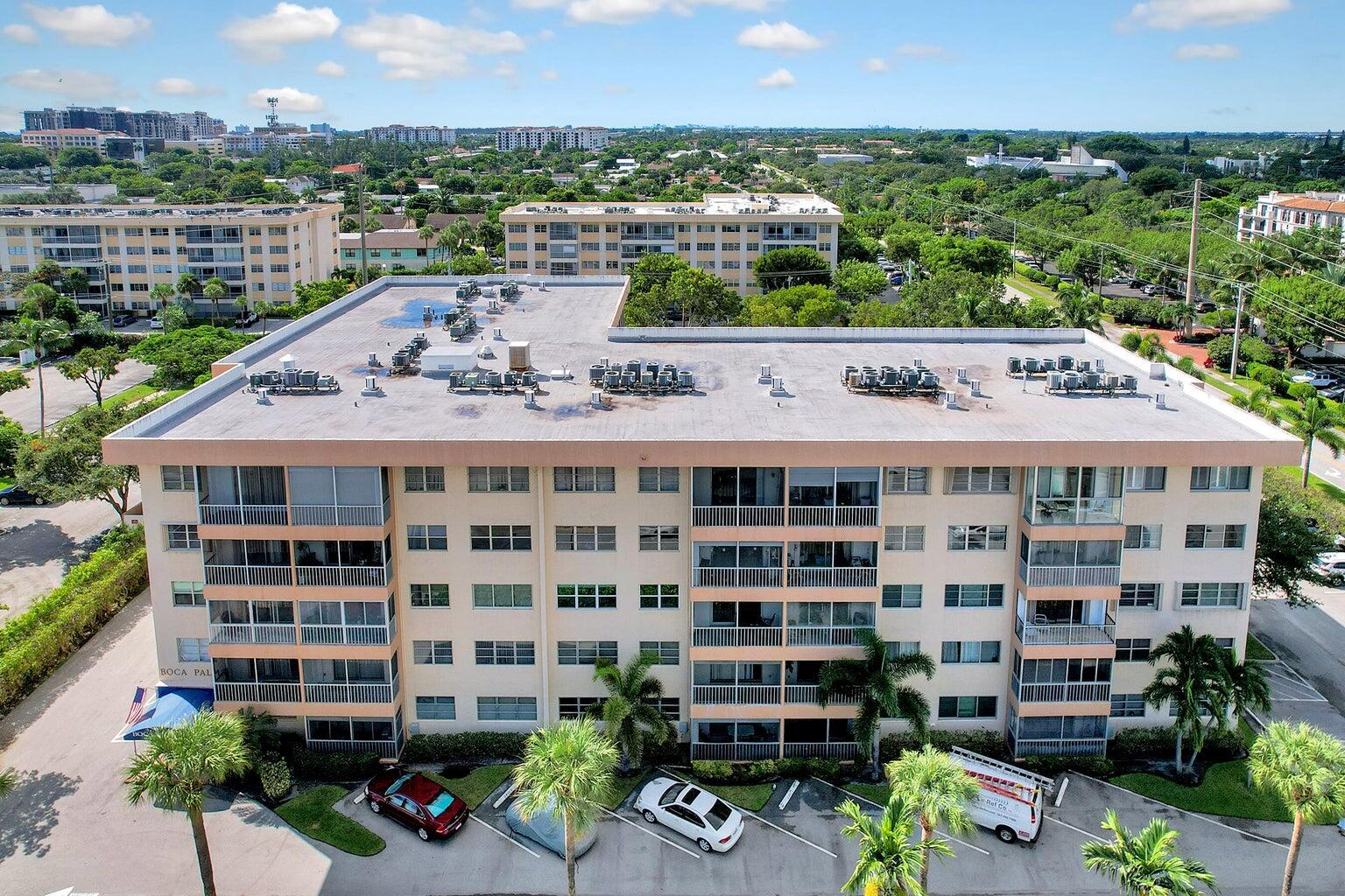 BOCA PALMS CONDO TR B - Residential