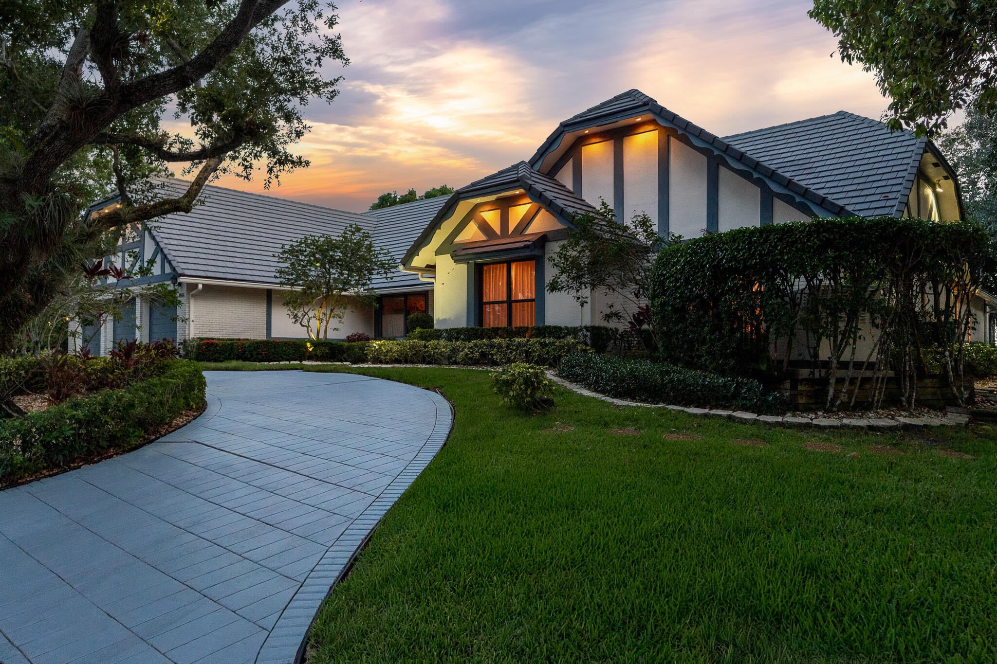 1866 Colonial Drive, Coral Springs FL 33071