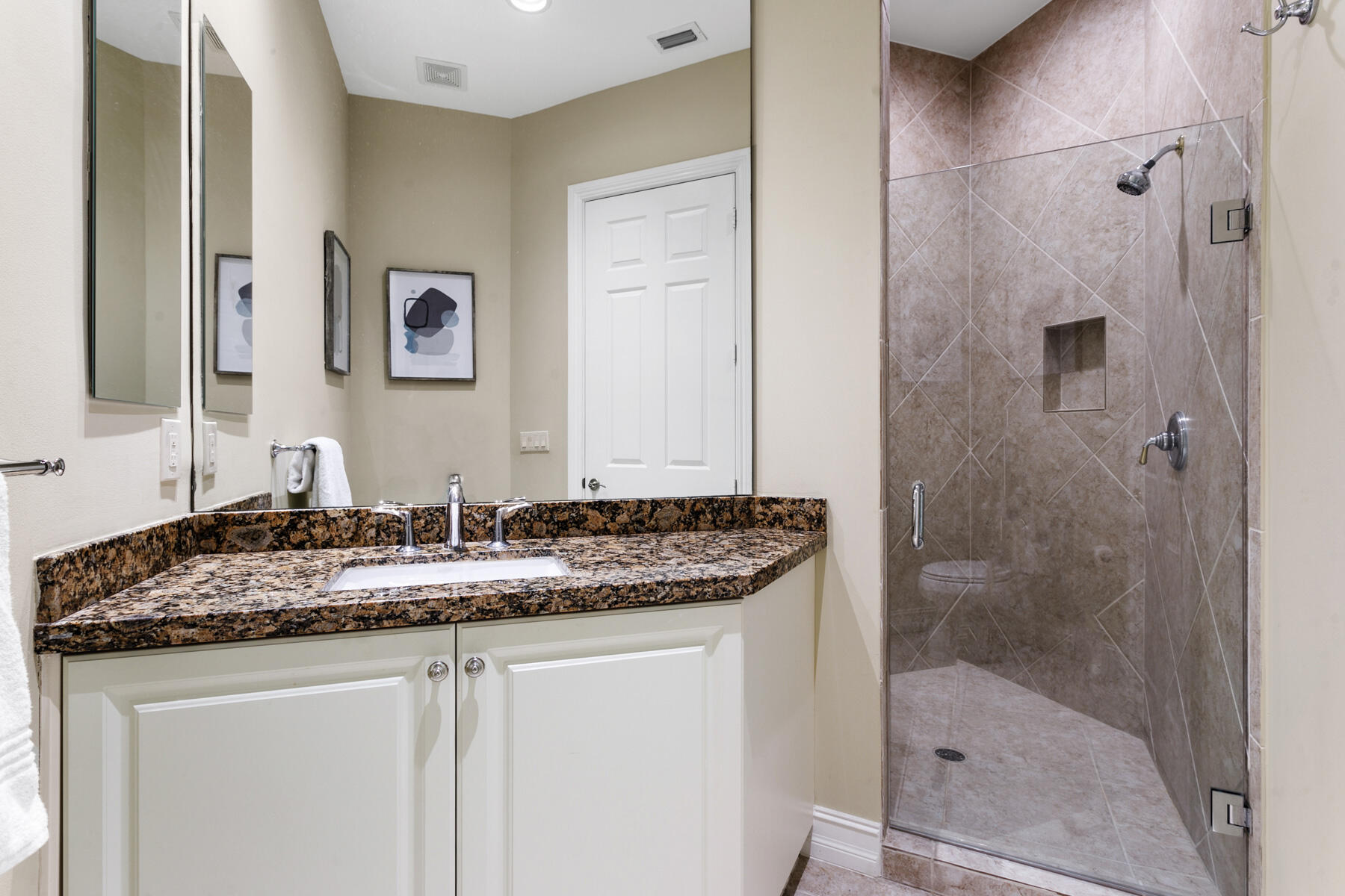 IBIS-ORCHID RESERVE - Residential