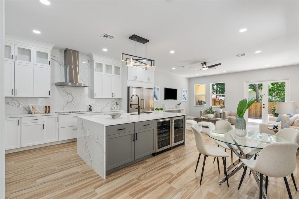 Photo of 2309 SW 18th Avenue #2309, Fort Lauderdale, FL 33315 (MLS # F10435656)