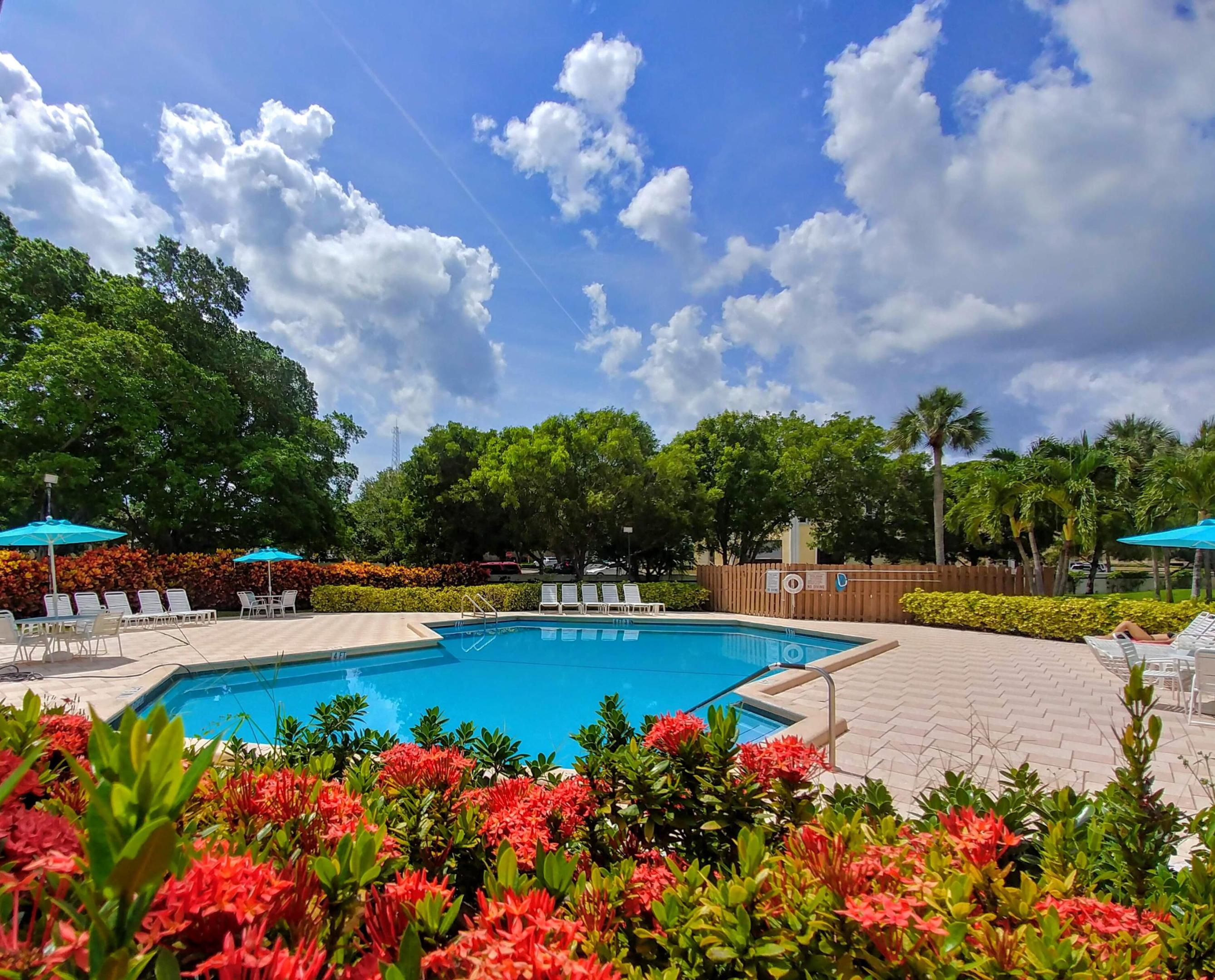 PARK AT WINDWOOD CONDO - Residential Lease