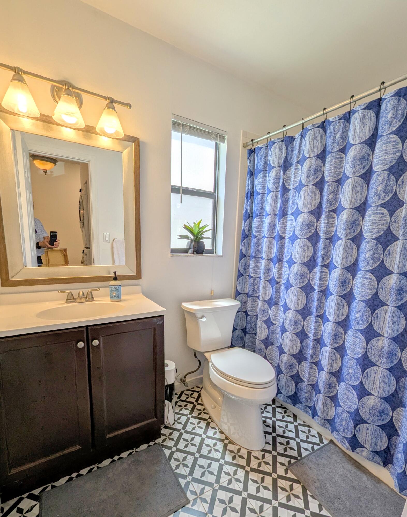 PARK AT WINDWOOD CONDO - Residential Lease