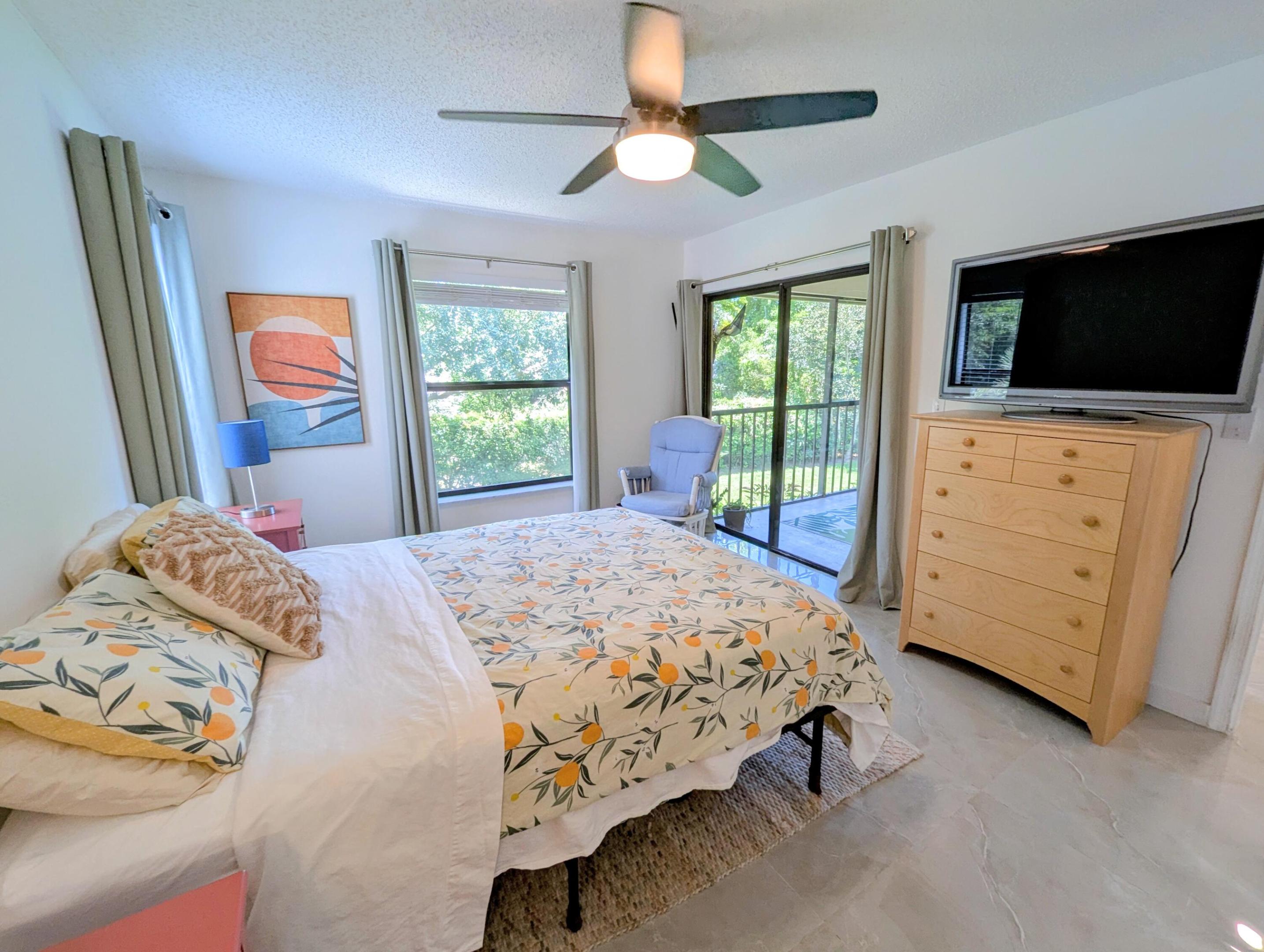 PARK AT WINDWOOD CONDO - Residential Lease