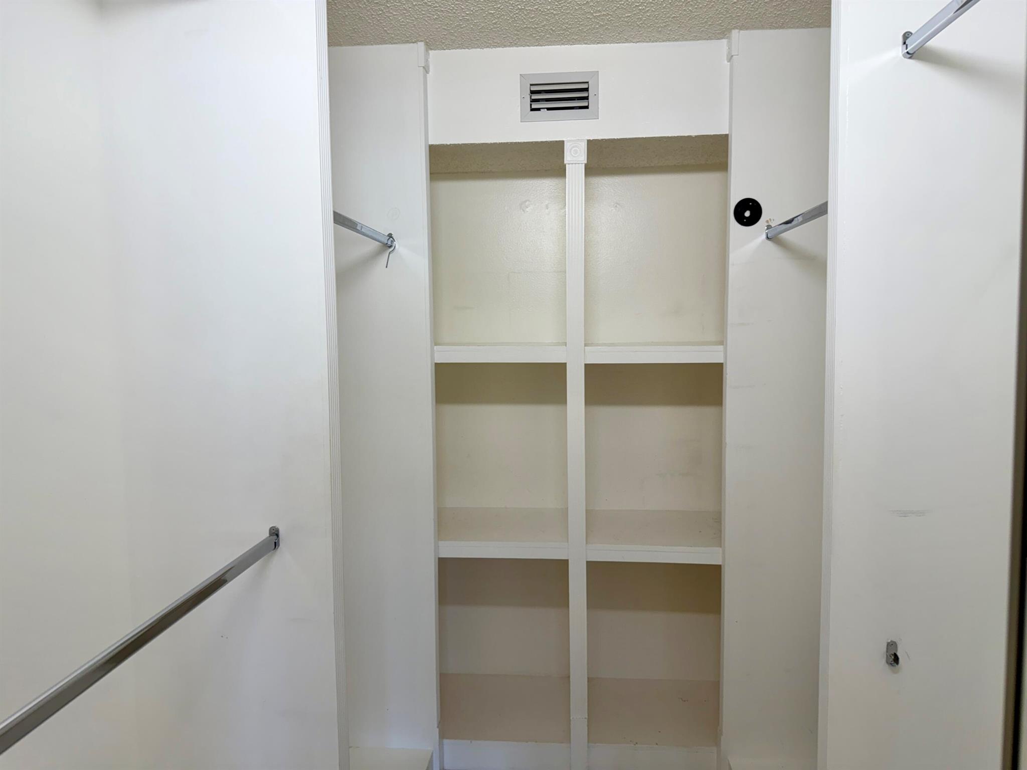 HALF MOON BAY CONDO - Residential Lease