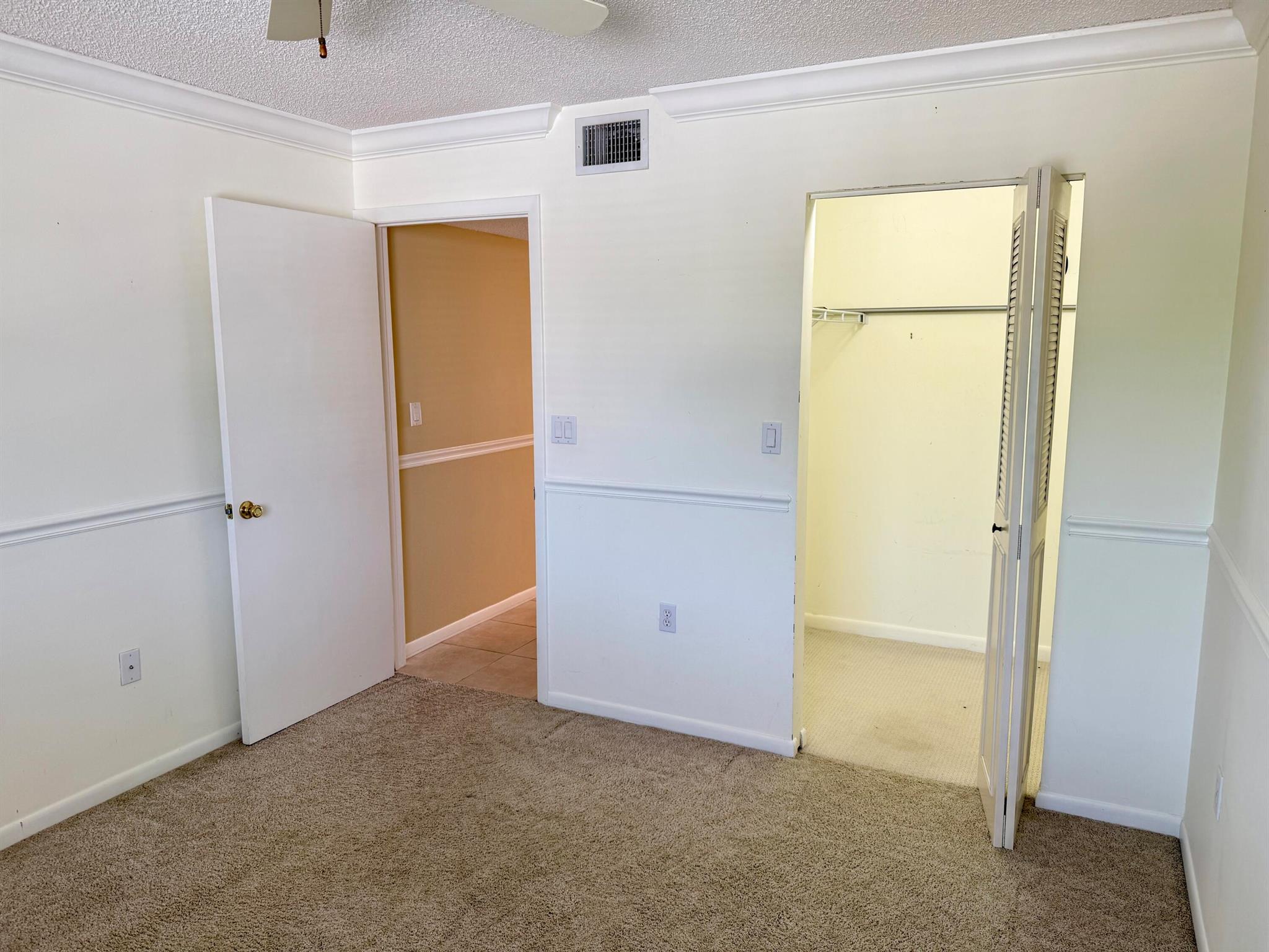 HALF MOON BAY CONDO - Residential Lease