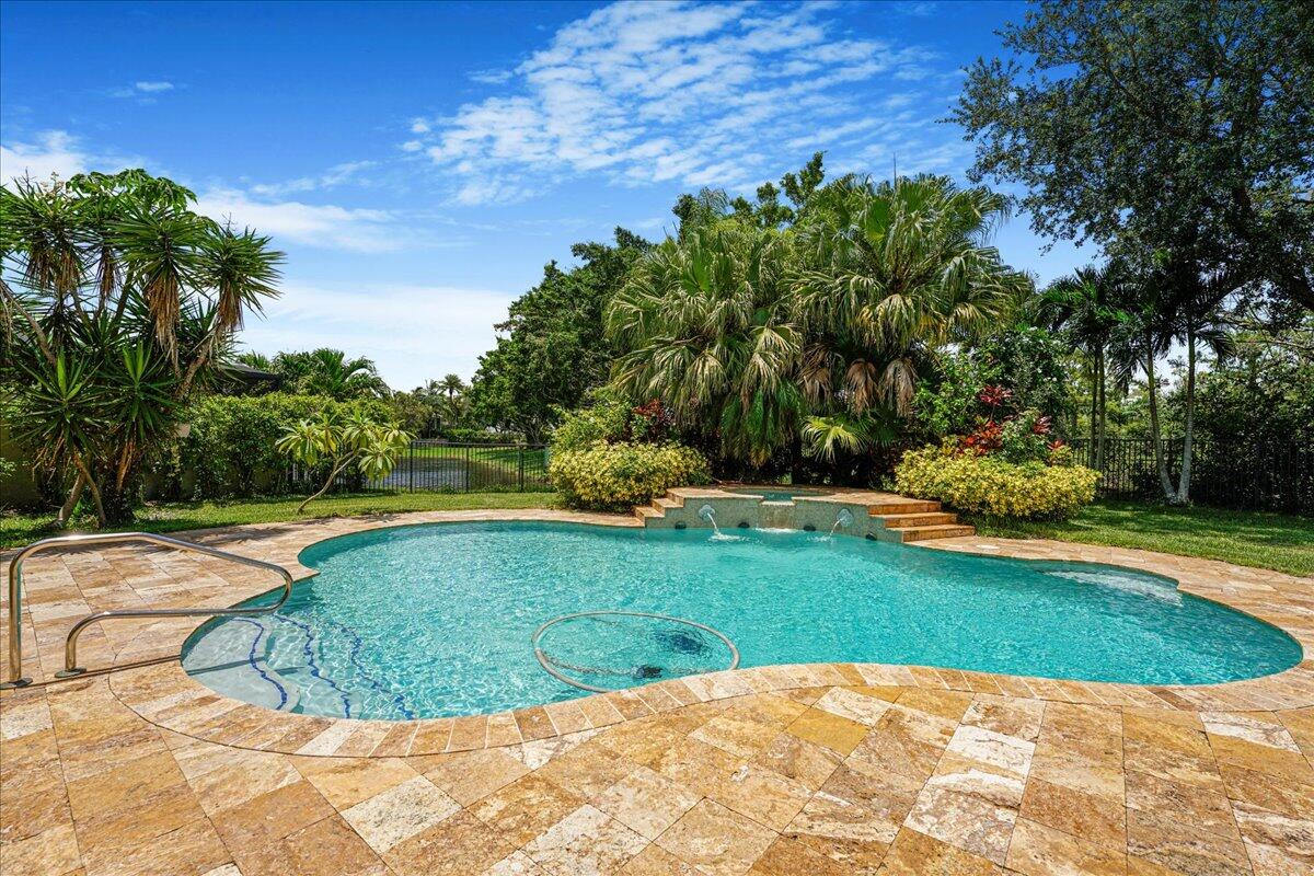 19059 Skyridge Circle