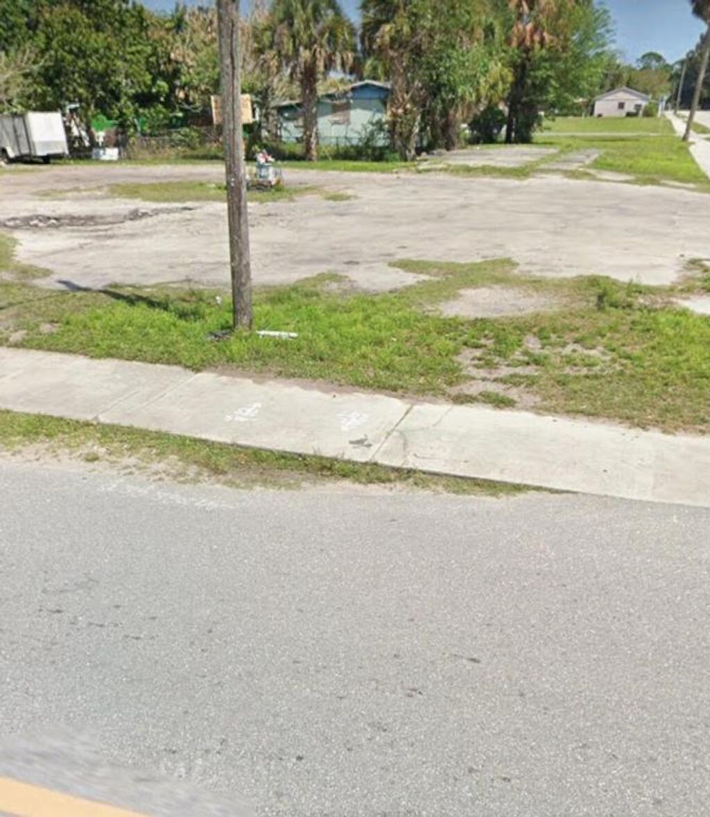 Photo of 14965 SW Dr Martin L King Jr Drive, Indiantown, FL 34956 (MLS # R11022198)