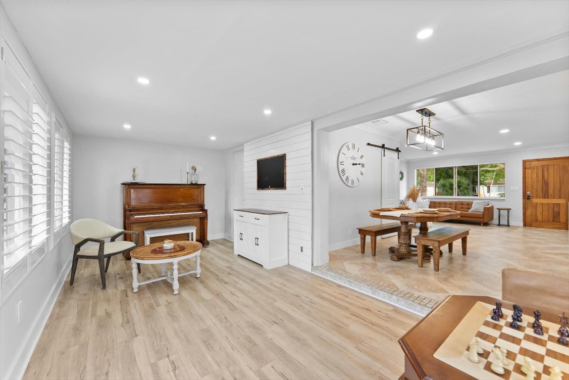 Country Club Village Sec - Residential