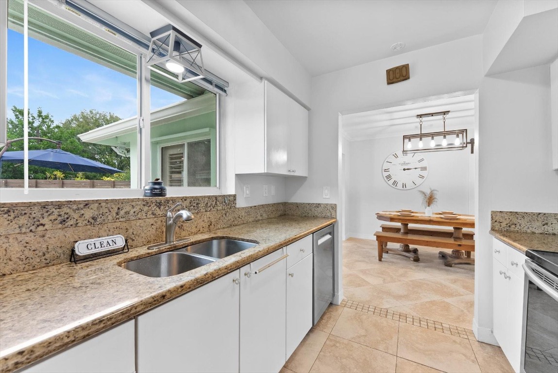 Country Club Village Sec - Residential