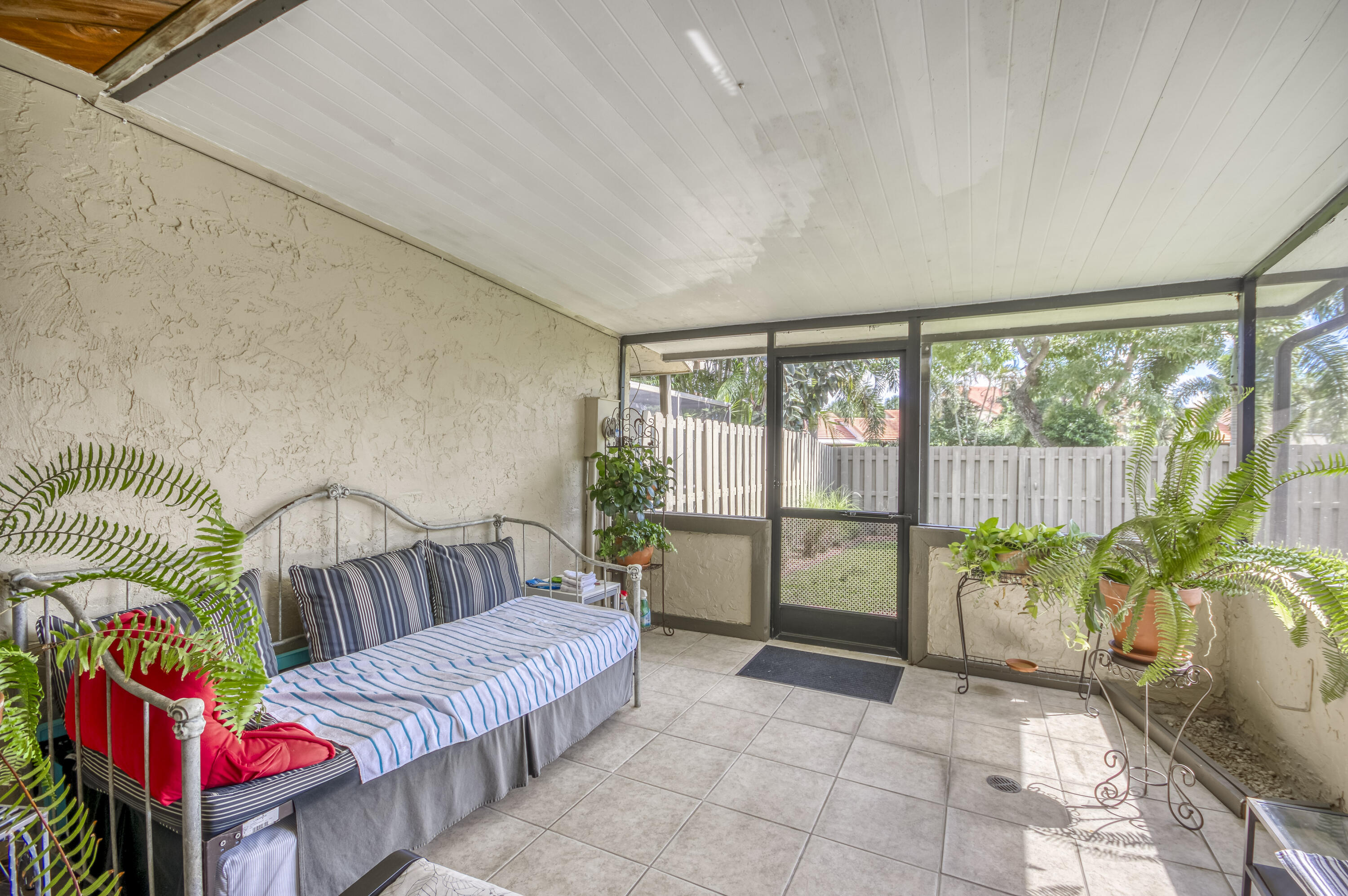 Indian Spring - Residential
