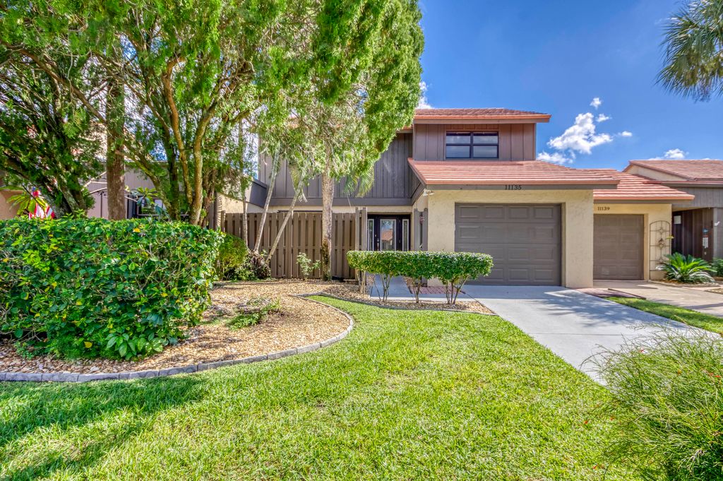 Photo of 11135 Oakdale Road, Boynton Beach, FL 33437 (MLS # R11133692)