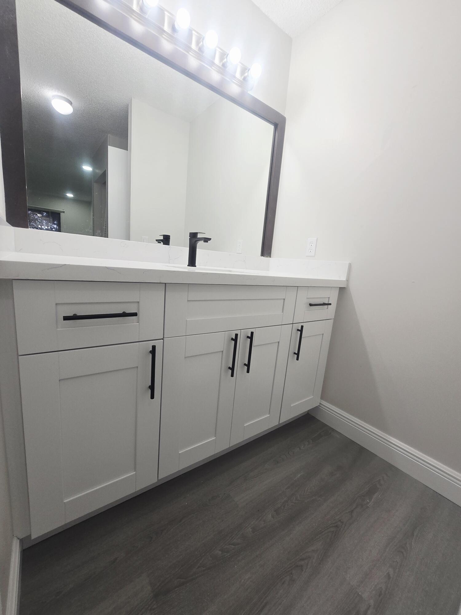 LAKE COLONY PH 3 - Residential