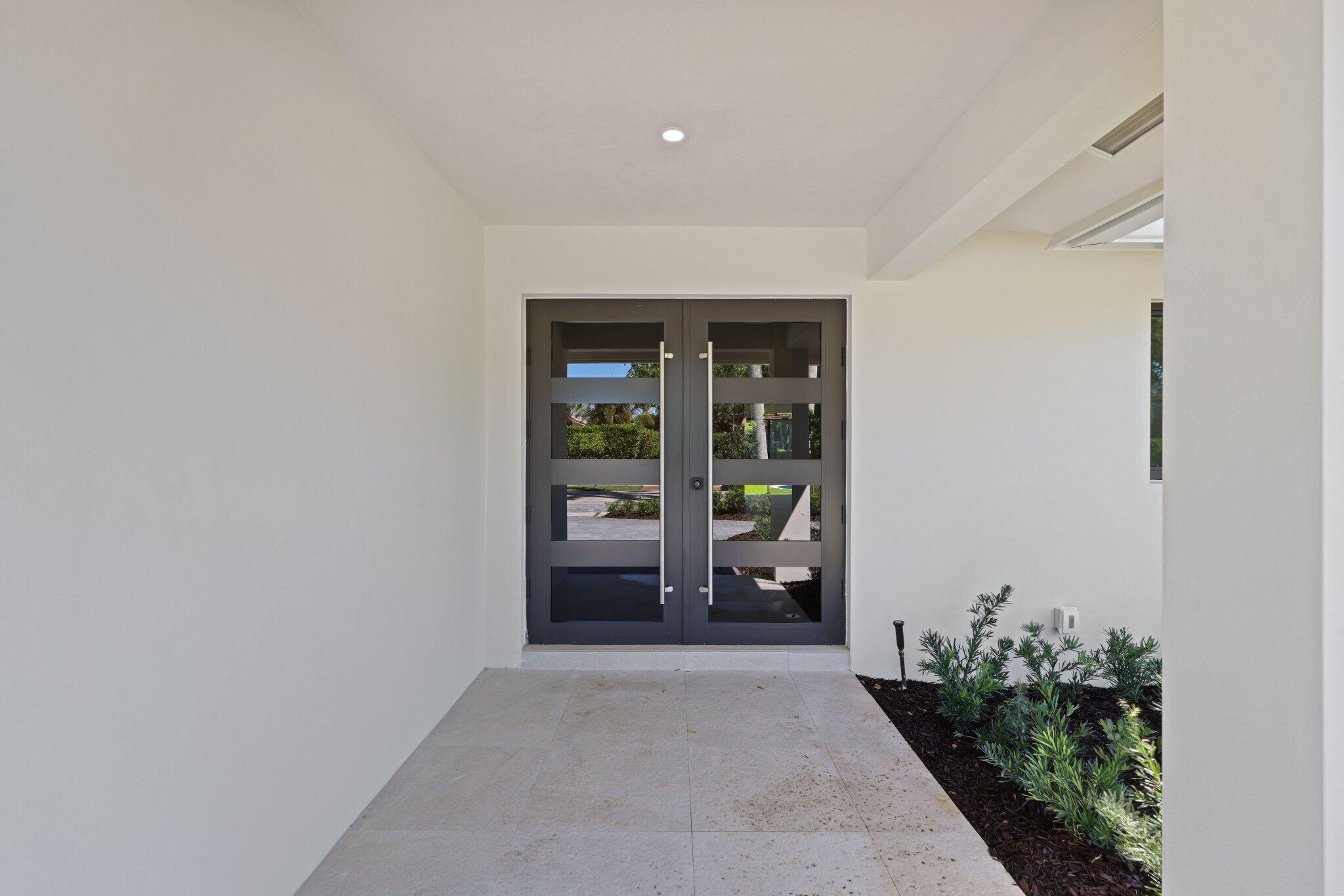1976 NW 29th Road