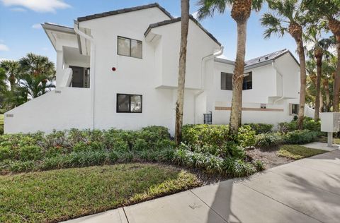 15322 Strathearn Drive 11802 Delray Beach FL 33446