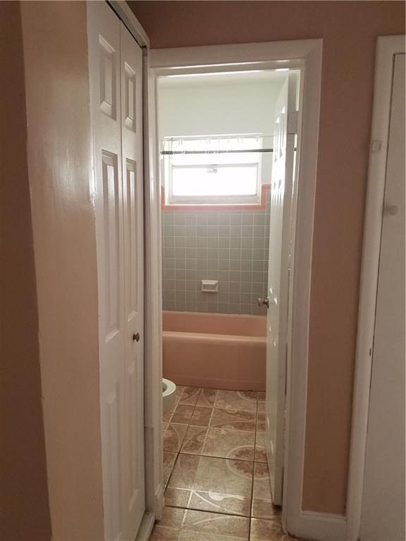 Lauderdale Golf Estates 3 - Residential Lease