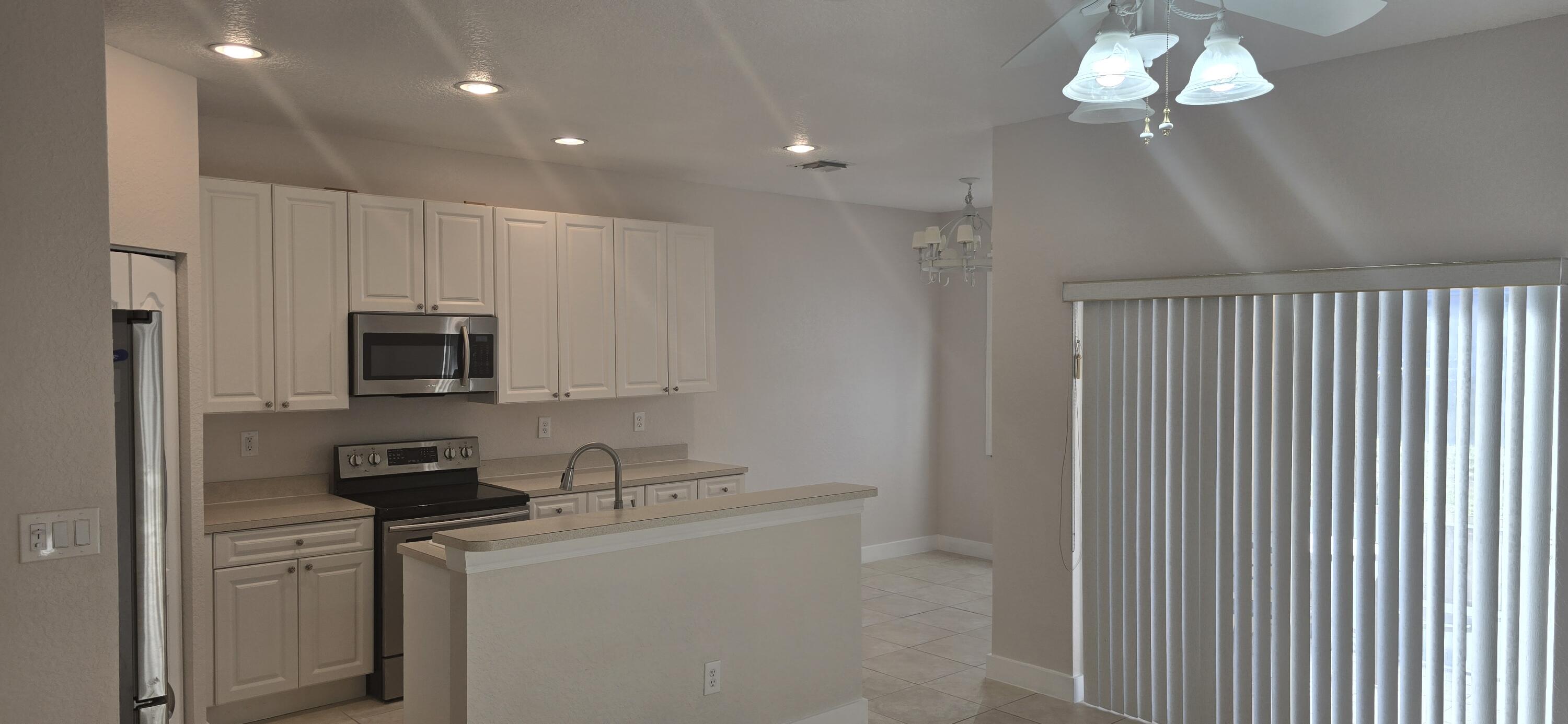 CRESTWOOD AT CAROLINA CONDO - Residential