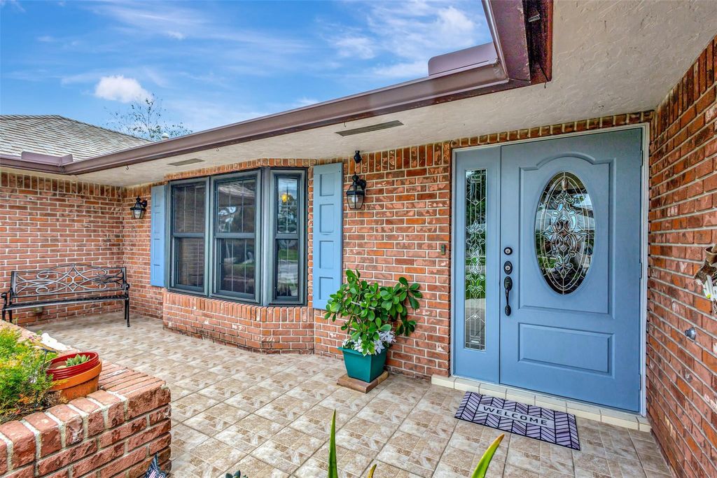 Photo of 9022 Gardens Glen Circle, Palm Beach Gardens, FL 33418 (MLS # F10472269)