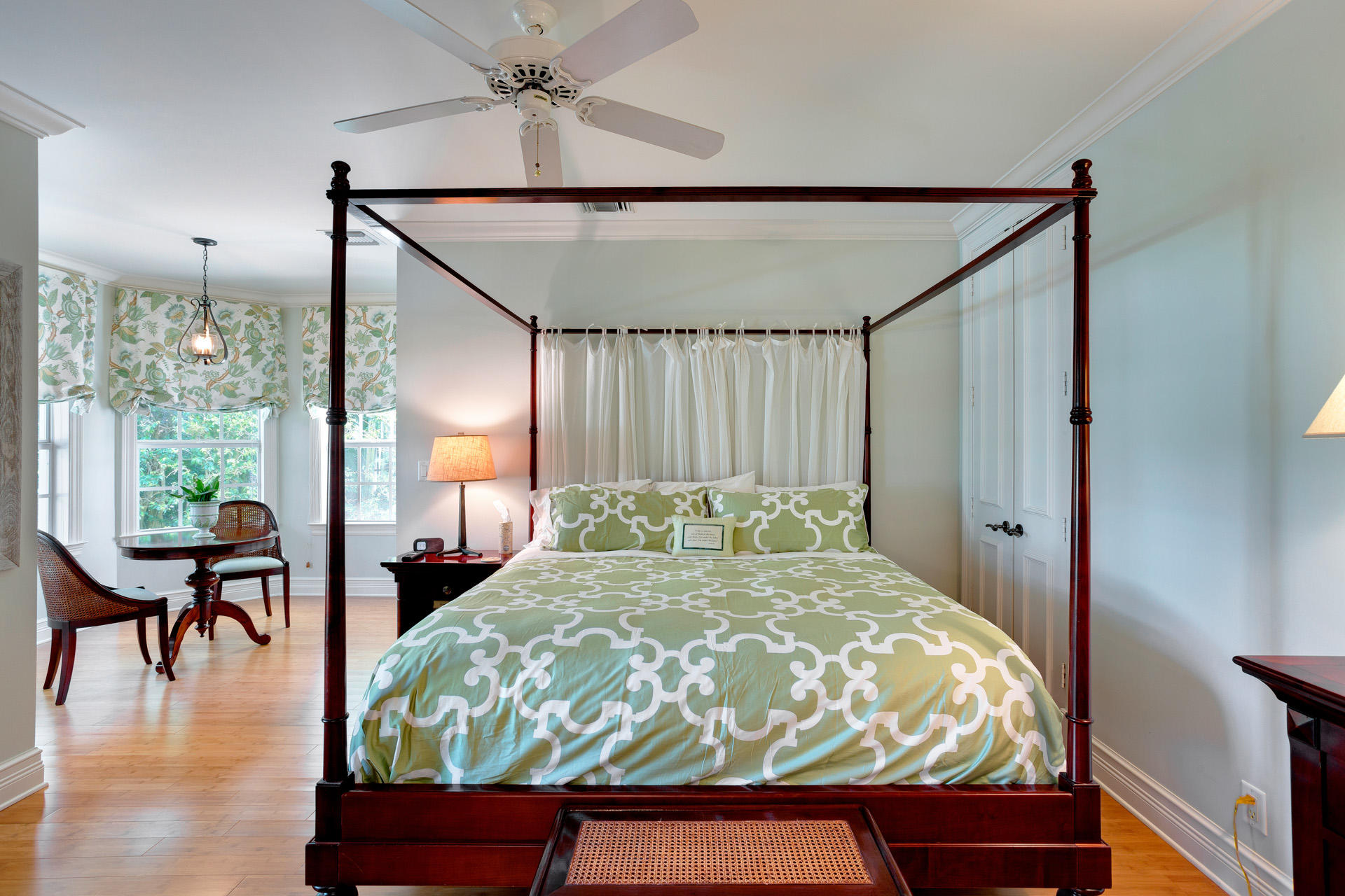 SEAGATE EXT - Residential