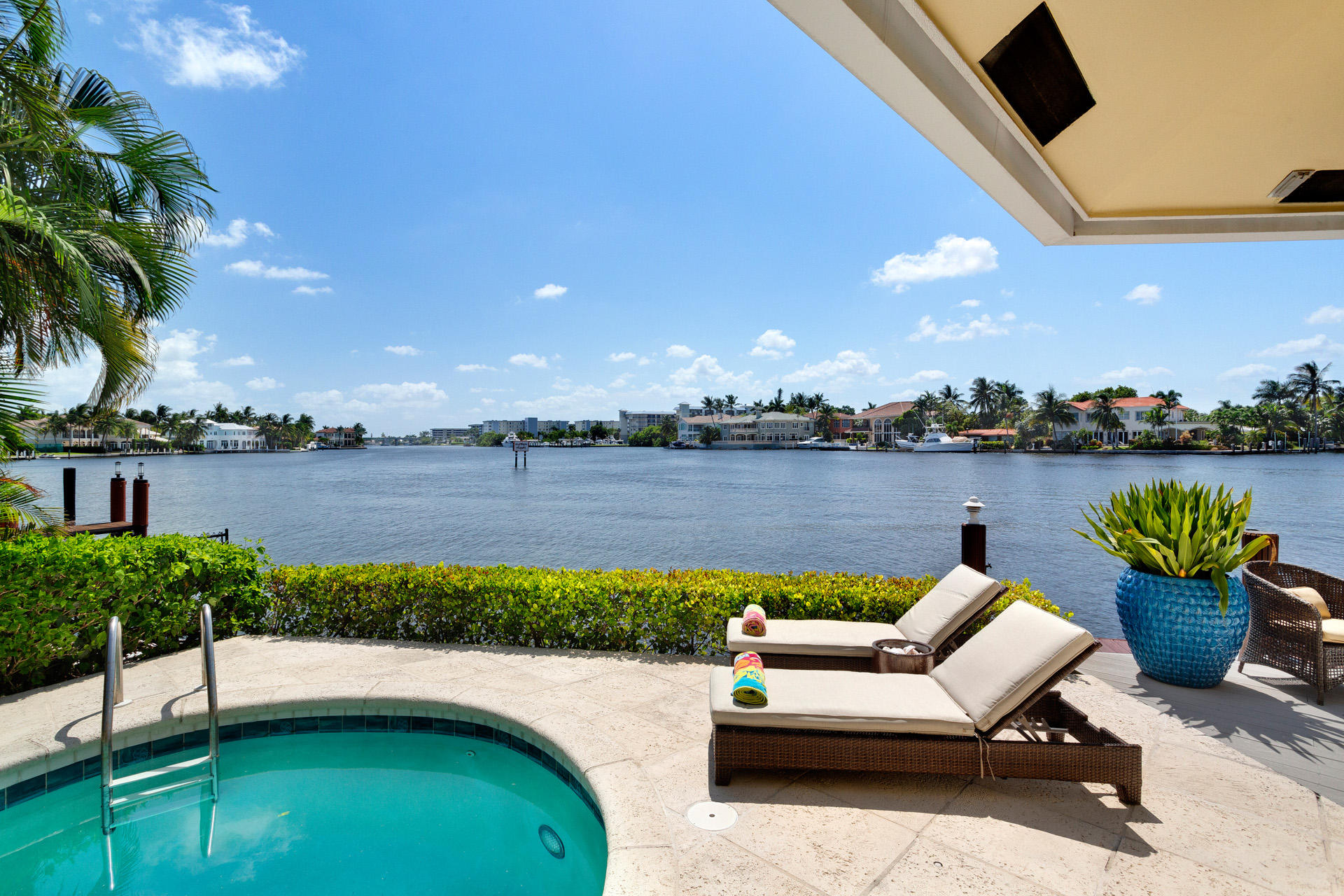 SEAGATE EXT - Residential