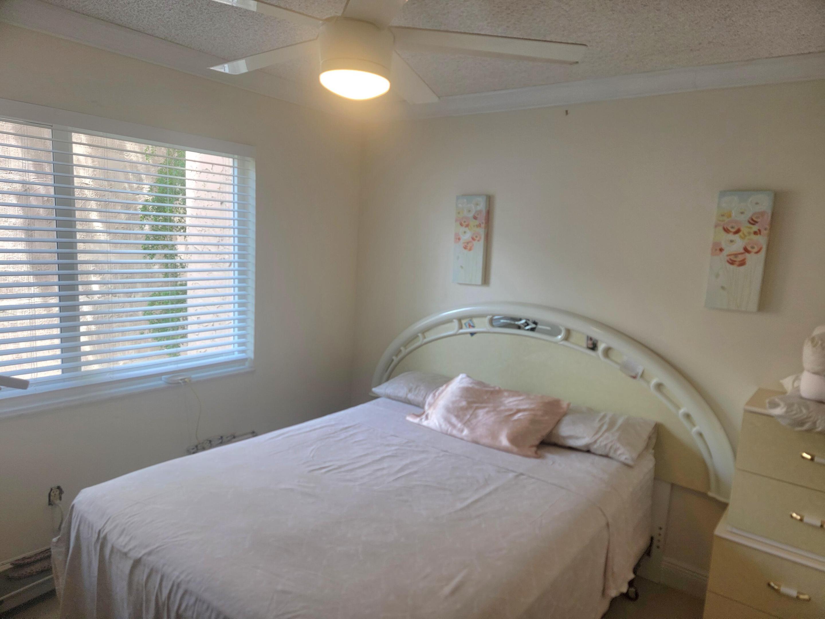 OAKBROOK III CONDO - Residential