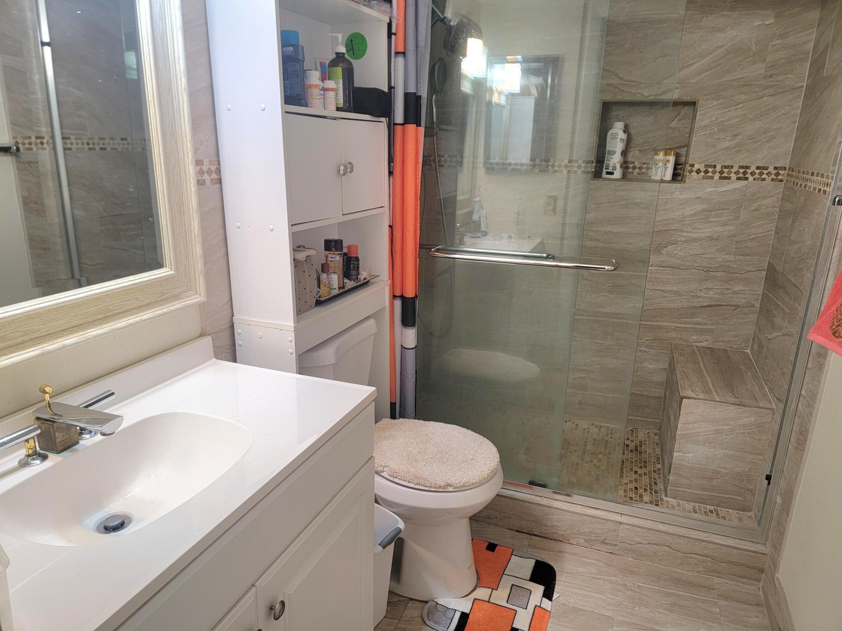 OAKBROOK III CONDO - Residential