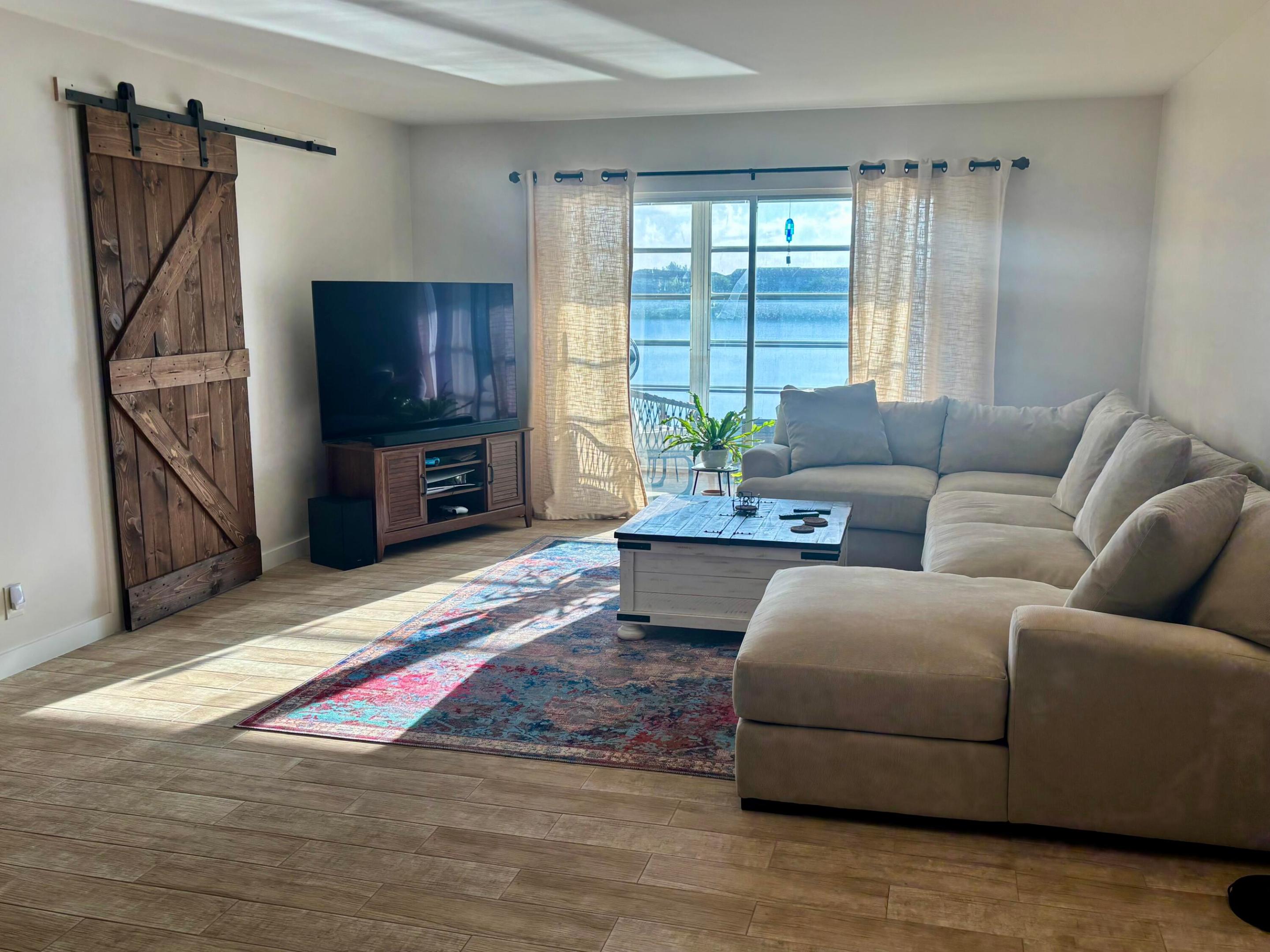 IVANHOE WEST AT CENTURY VILLAGE - Residential