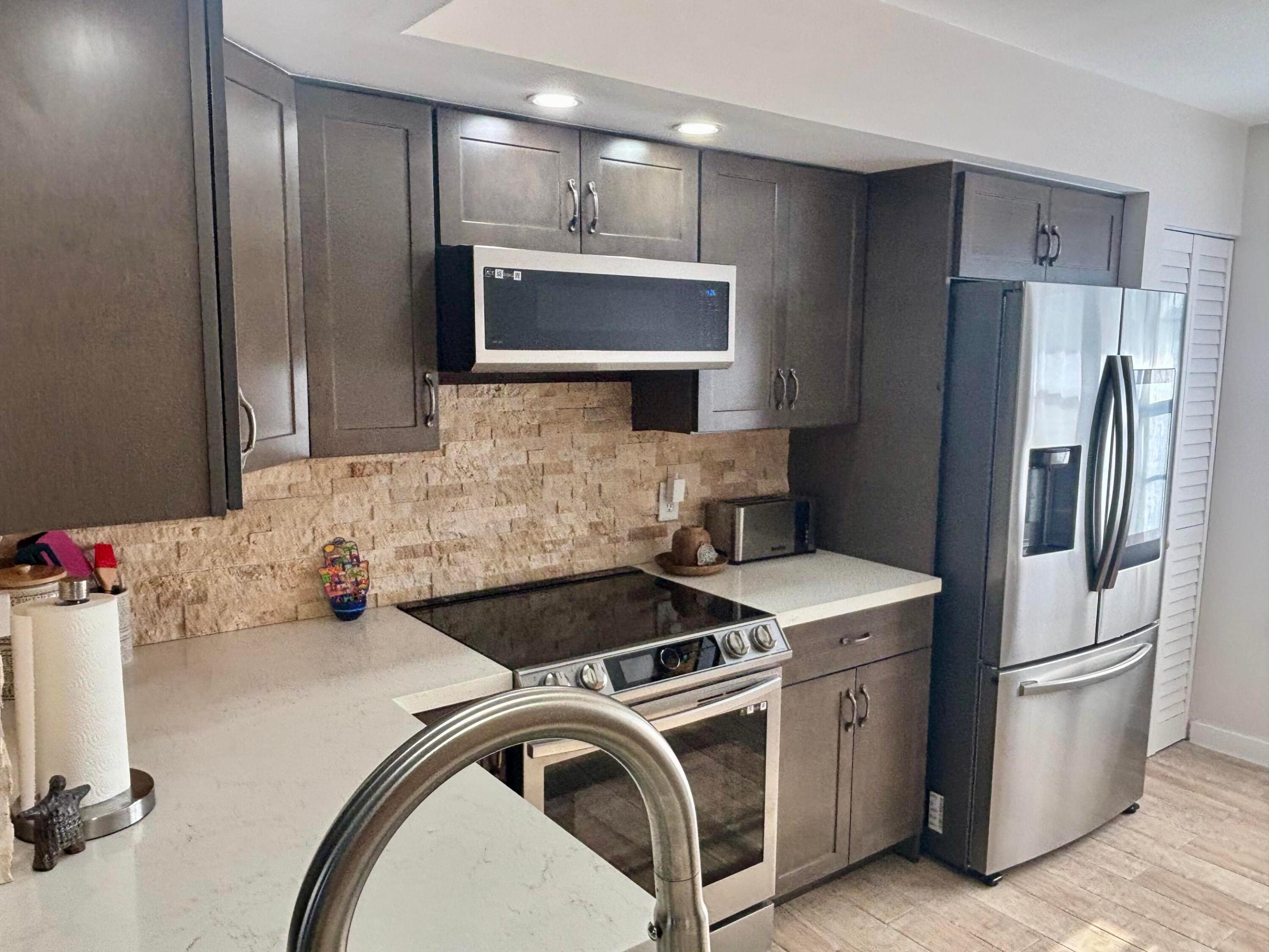 IVANHOE WEST AT CENTURY VILLAGE - Residential