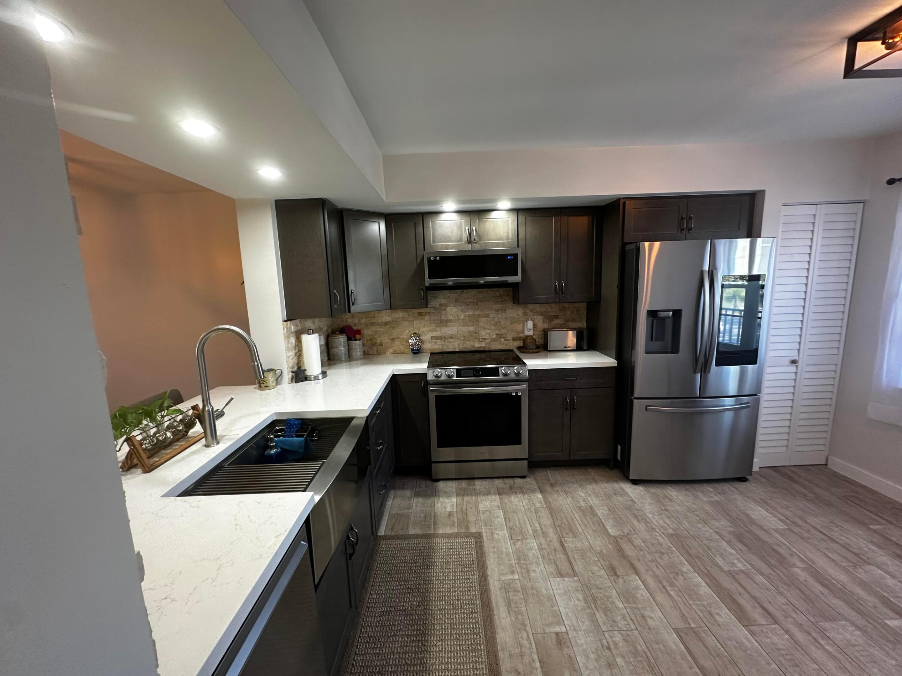 IVANHOE WEST AT CENTURY VILLAGE - Residential