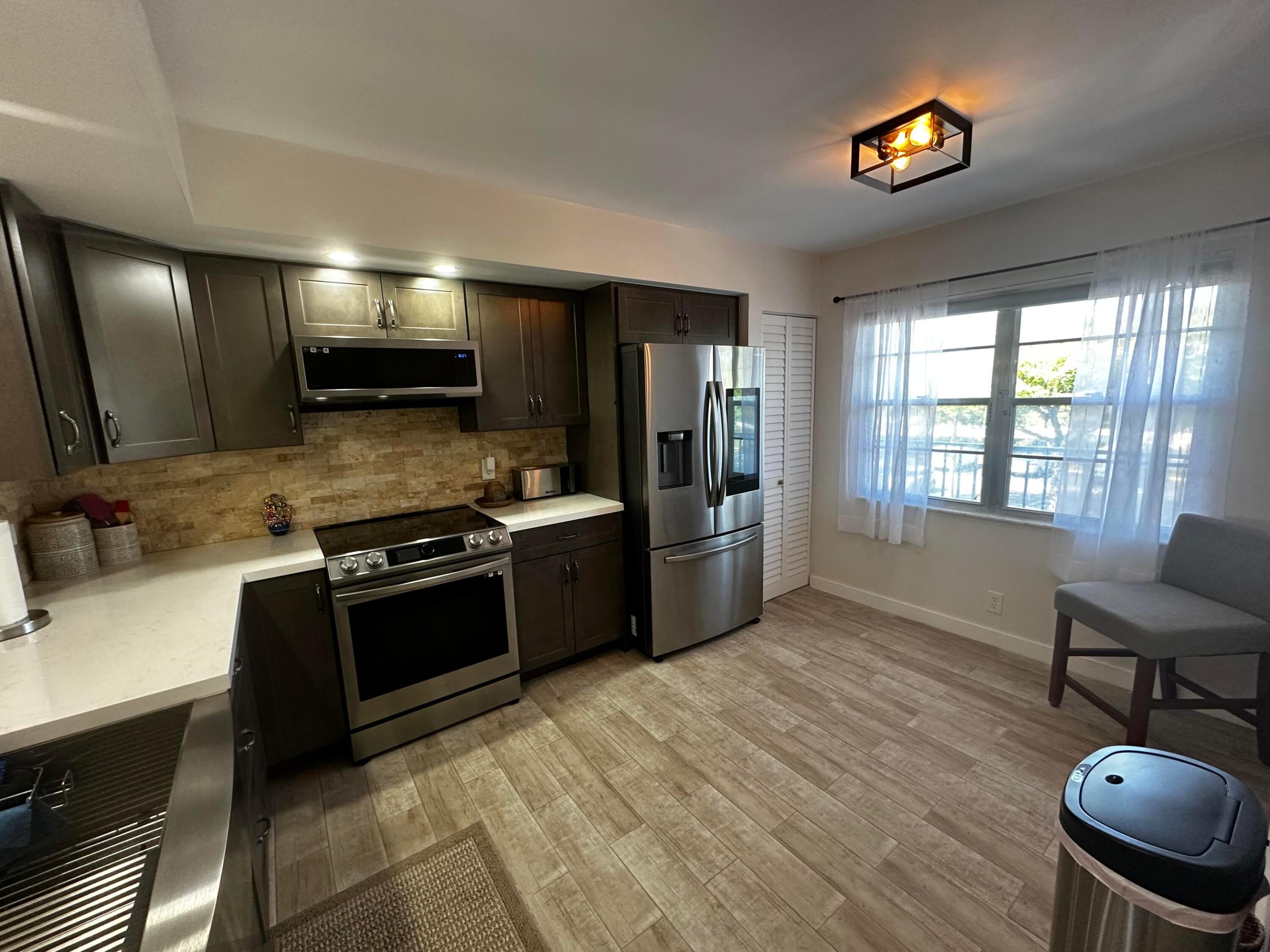 IVANHOE WEST AT CENTURY VILLAGE - Residential