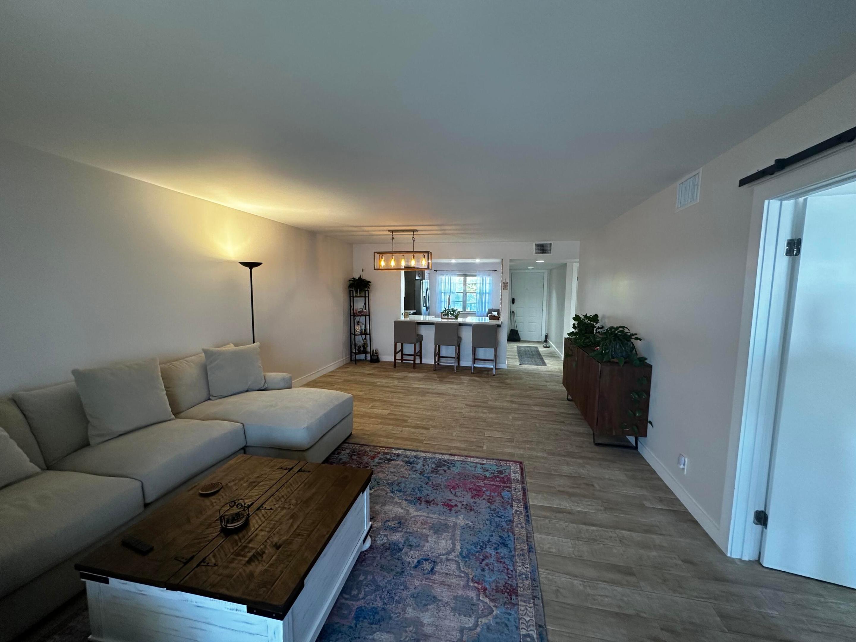 IVANHOE WEST AT CENTURY VILLAGE - Residential