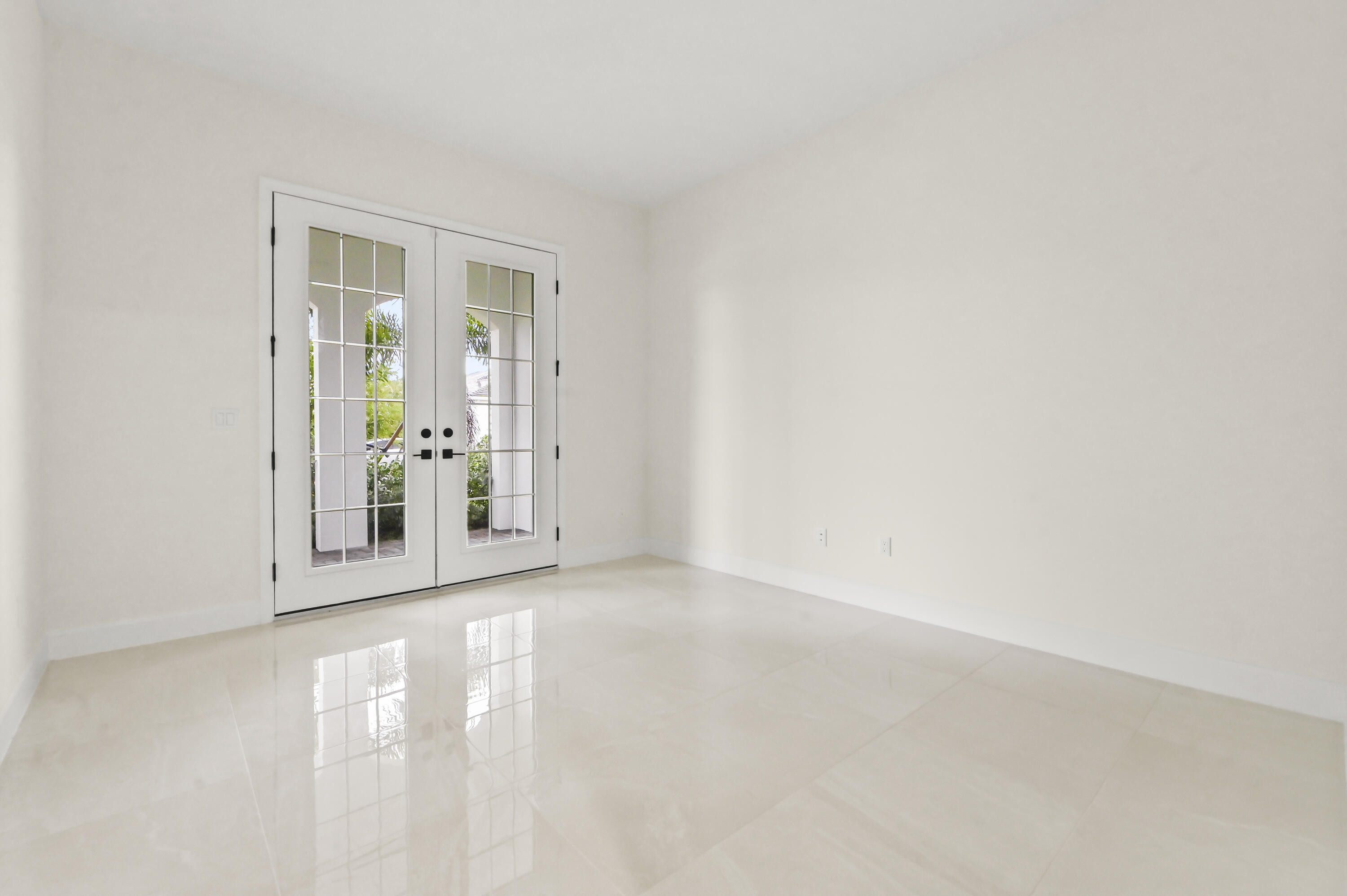 WOODLANDS OF WESTLAKE - Residential