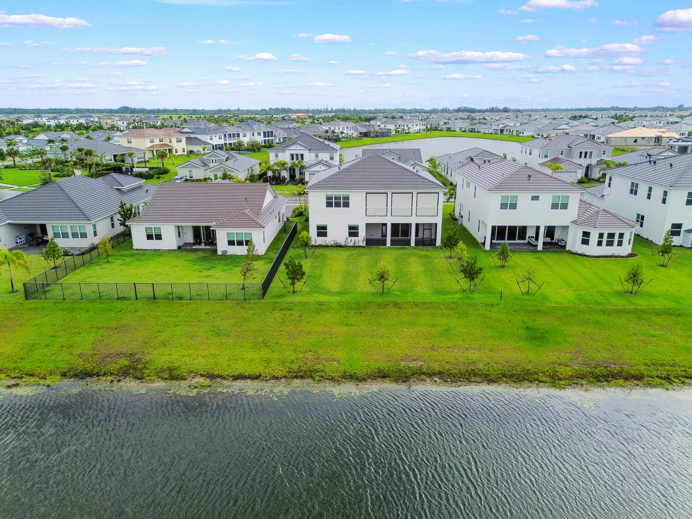 WOODLANDS OF WESTLAKE - Residential