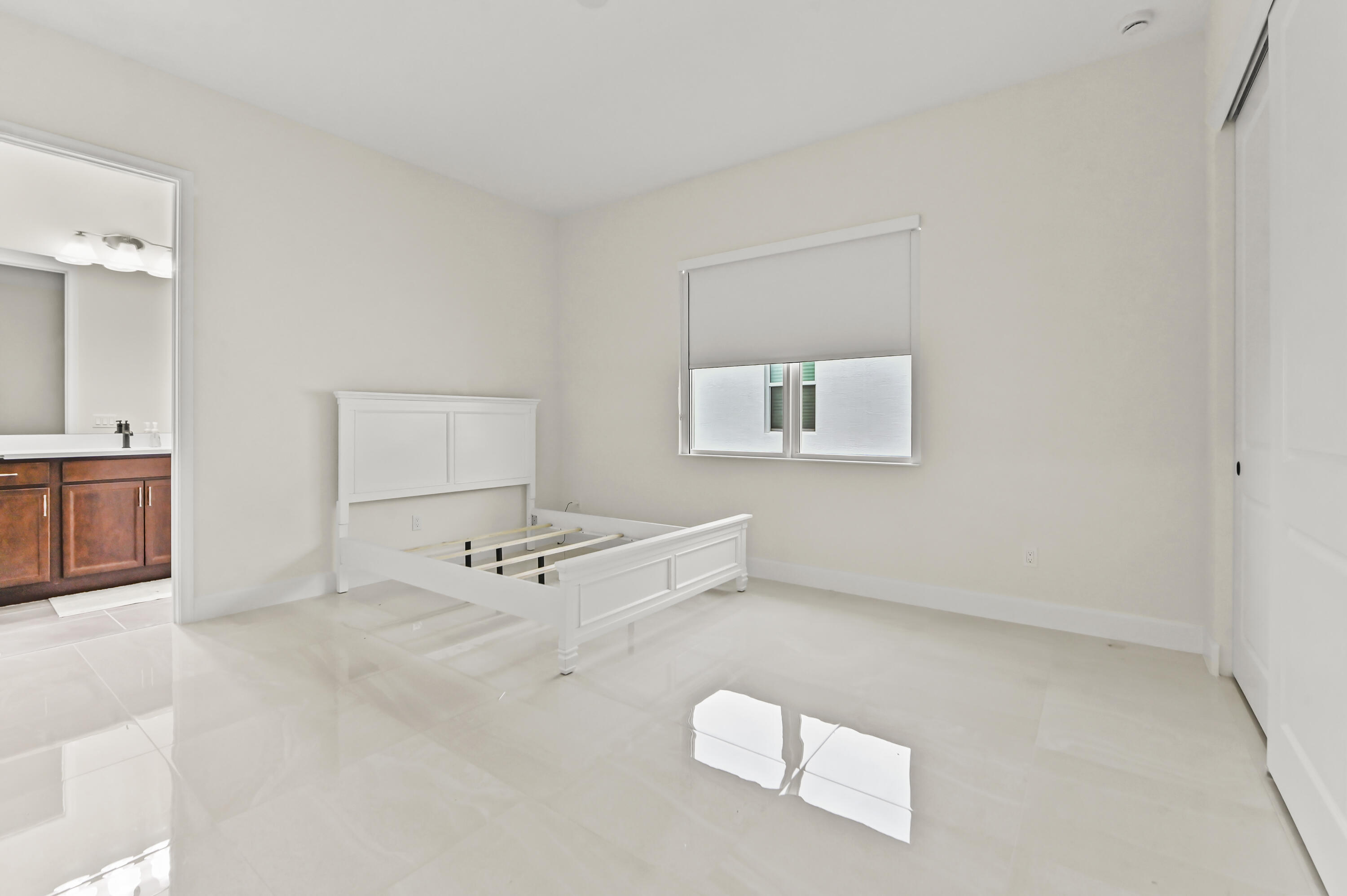 WOODLANDS OF WESTLAKE - Residential