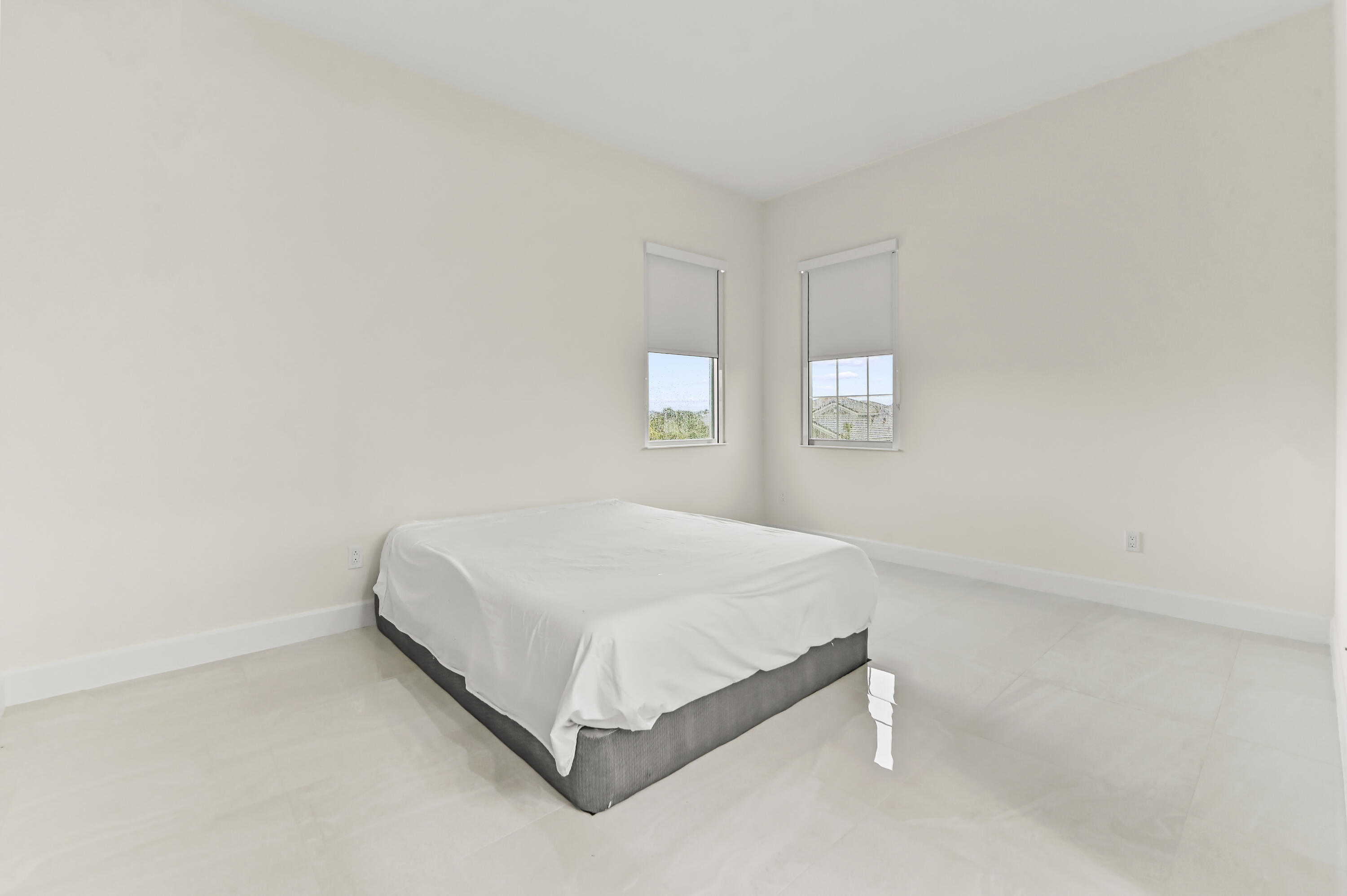 WOODLANDS OF WESTLAKE - Residential