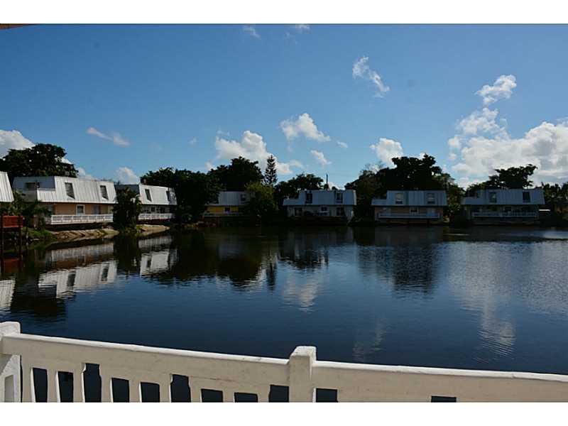 KIMBERLY LAKE VILLAS - Residential