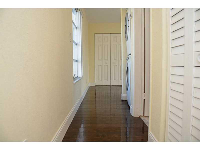 KIMBERLY LAKE VILLAS - Residential