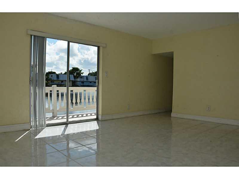 KIMBERLY LAKE VILLAS - Residential