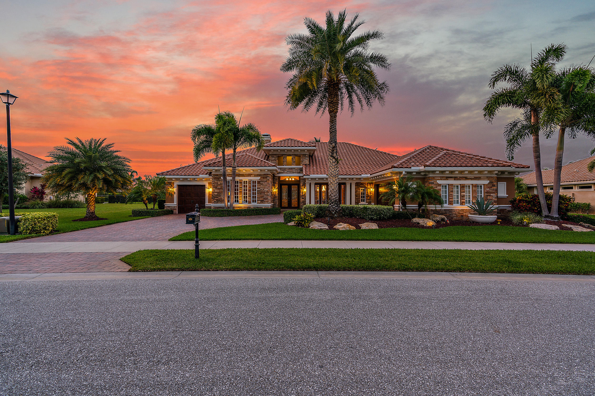 TRES BELLE - Residential