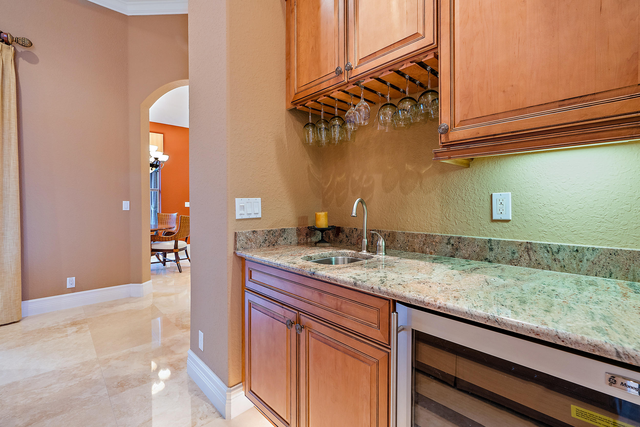 TRES BELLE - Residential