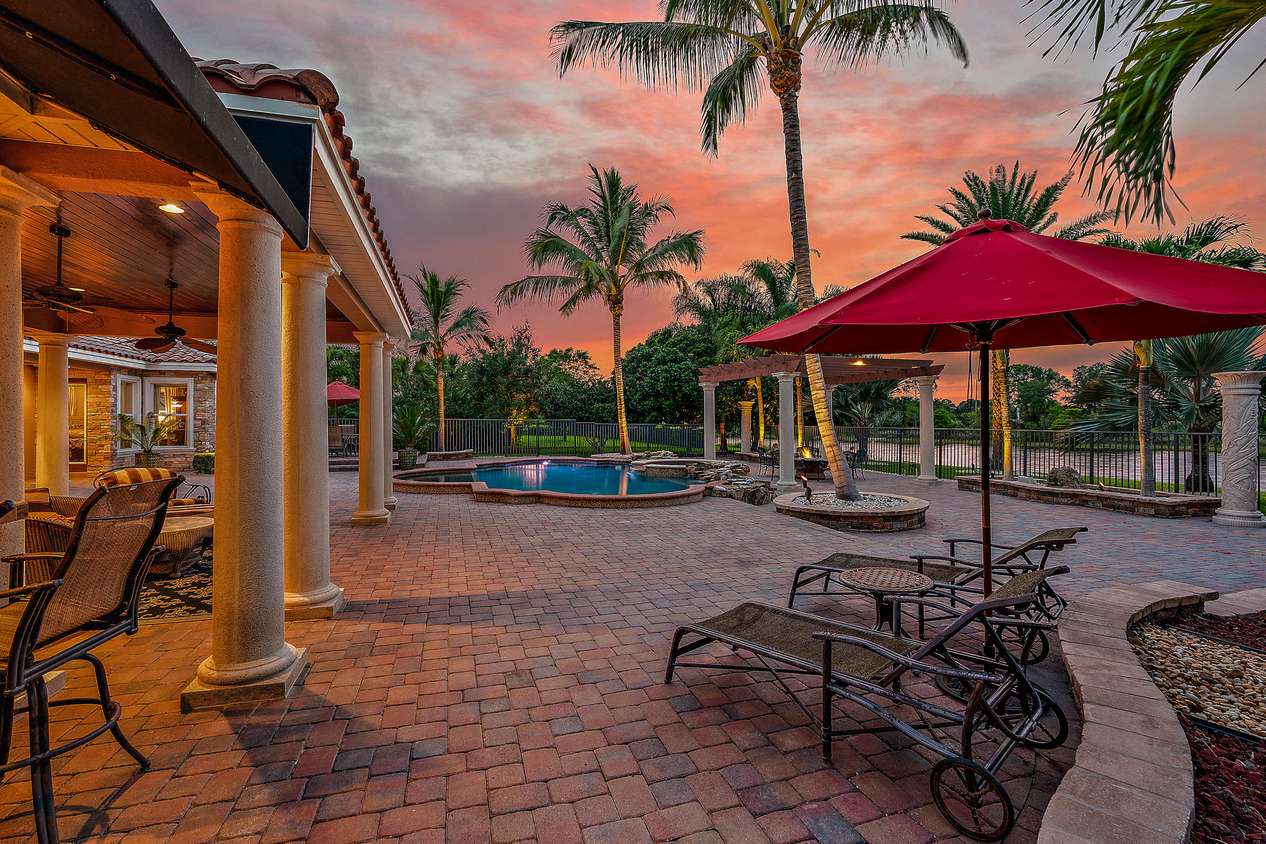 TRES BELLE - Residential