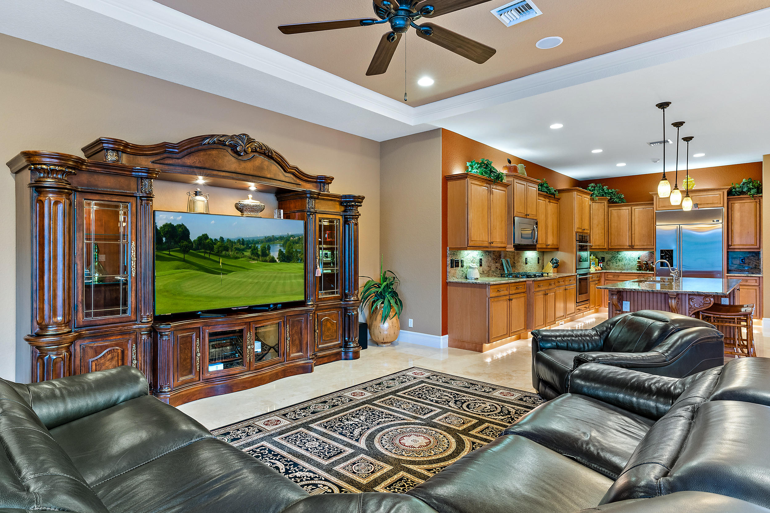 TRES BELLE - Residential