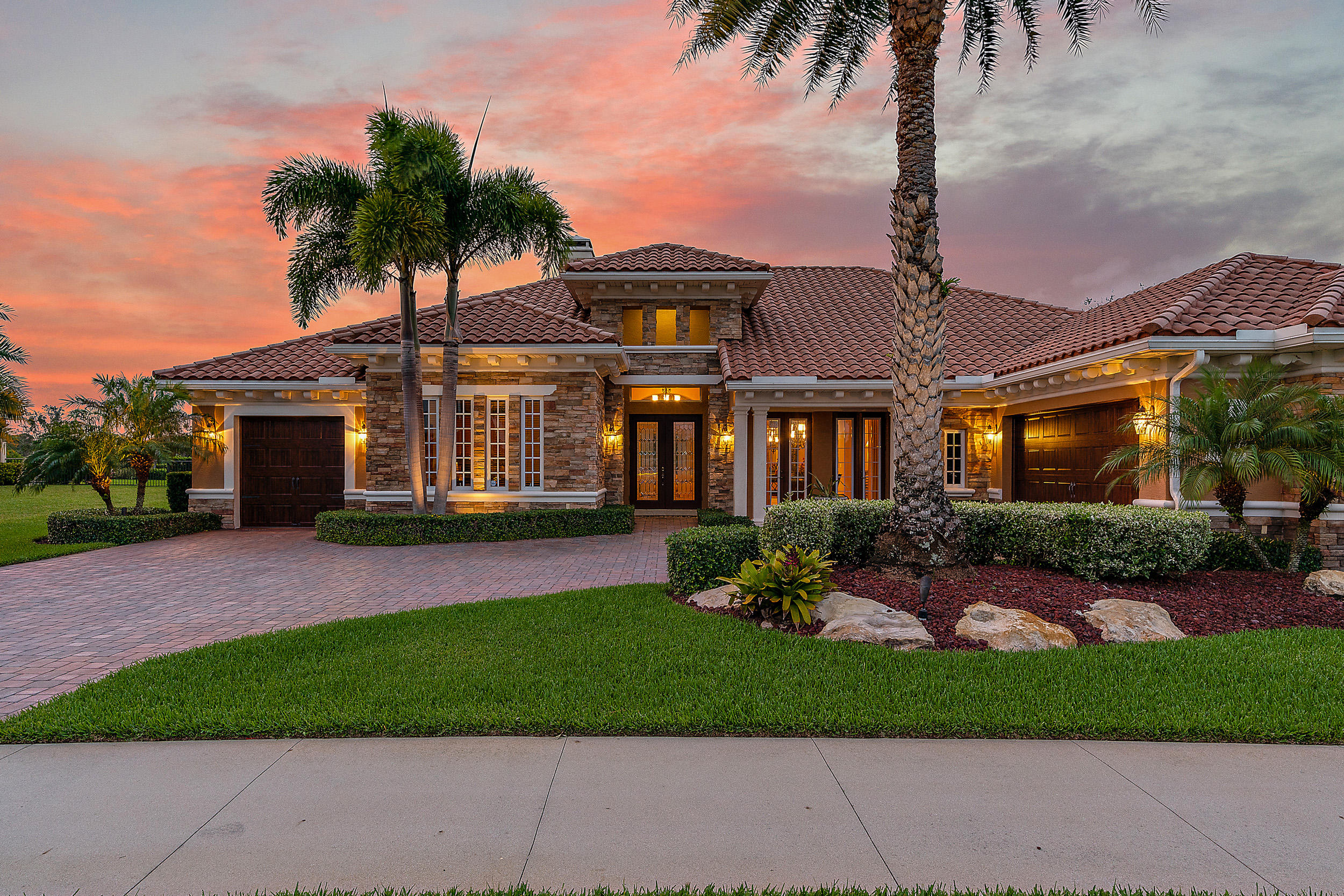 TRES BELLE - Residential